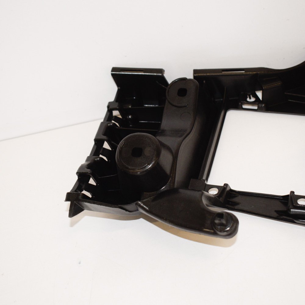 NEW AUDI A6 C7 REAR BUMPER RIGHT BRACKET 4G9807394D ORIGINAL