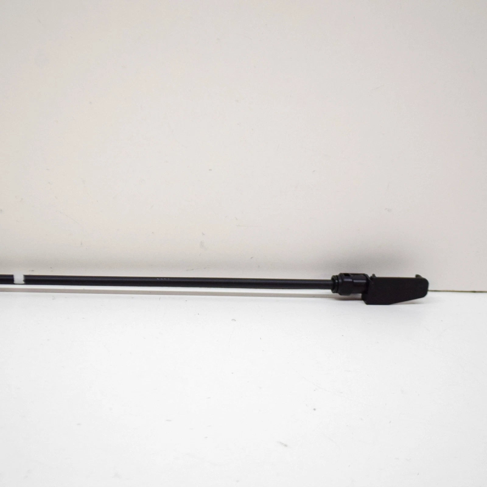 NEW VOLKSWAGEN AMAROK FRONT BONNET HOOD LID LOCK CABLE 2H0823531