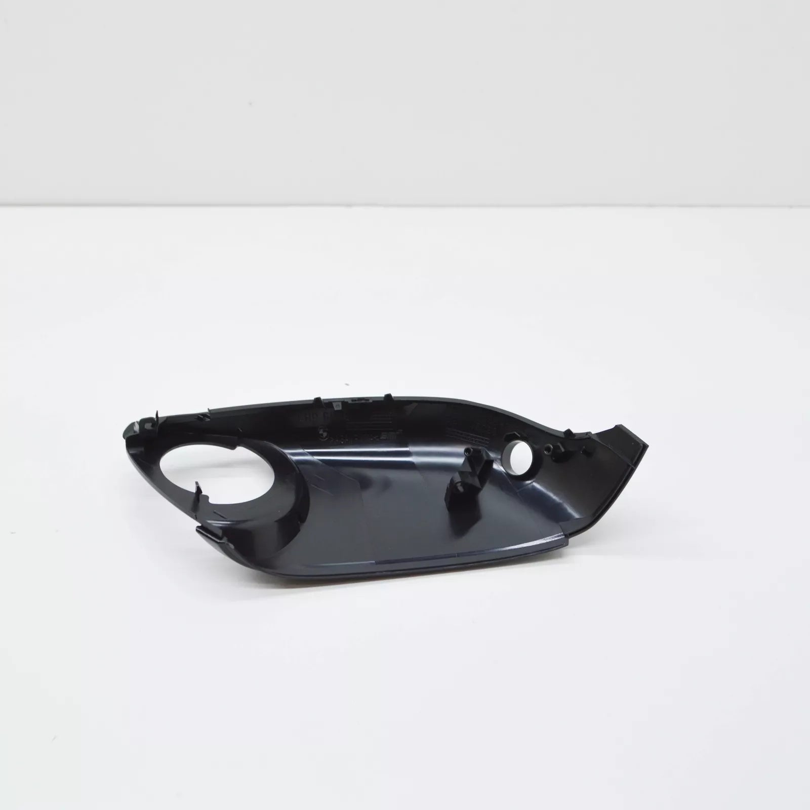 NEW BMW 3 G20 RIGHT MIRROR LOWER HOUSING SECTION 7498212 51167498212 ORIGINAL