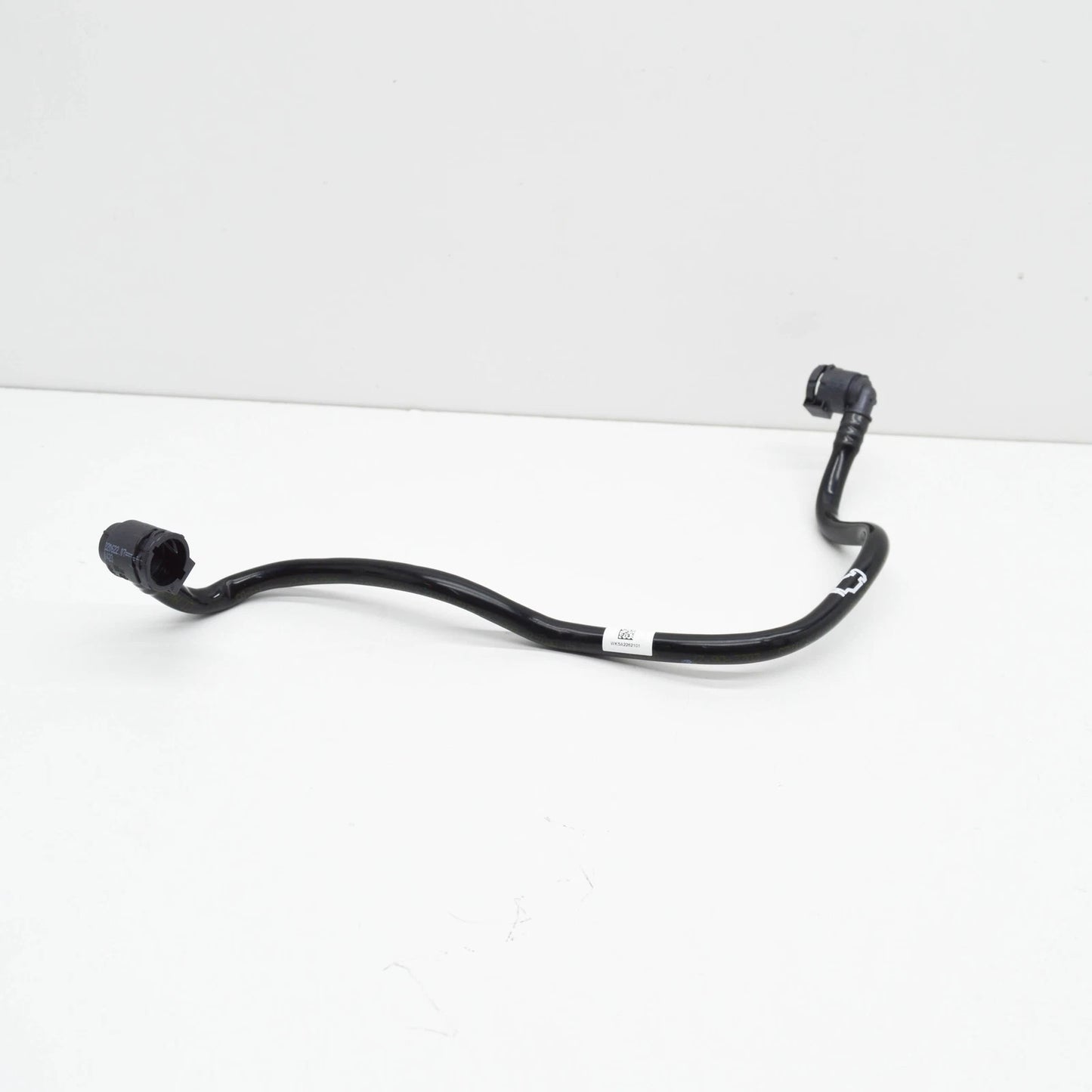 NEW BMW 3 F30 CYLINDER HEAD-EXPANSION TANK TUIBE HOSE 17125A22621 ORIGINAL