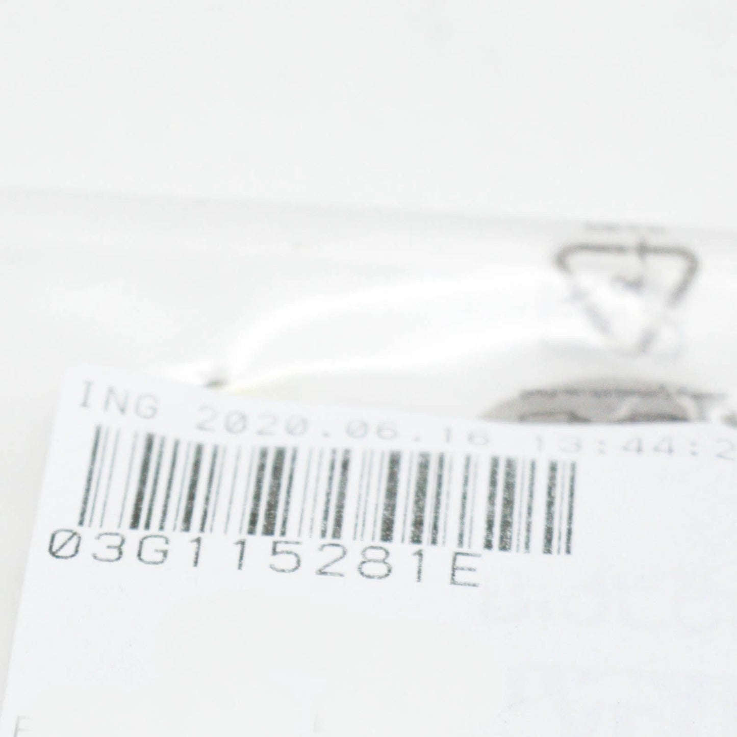 NEW AUDI A4 8E B7 ENGINE OIL PUMP FOLLOWER 03G115281E ORIGINAL