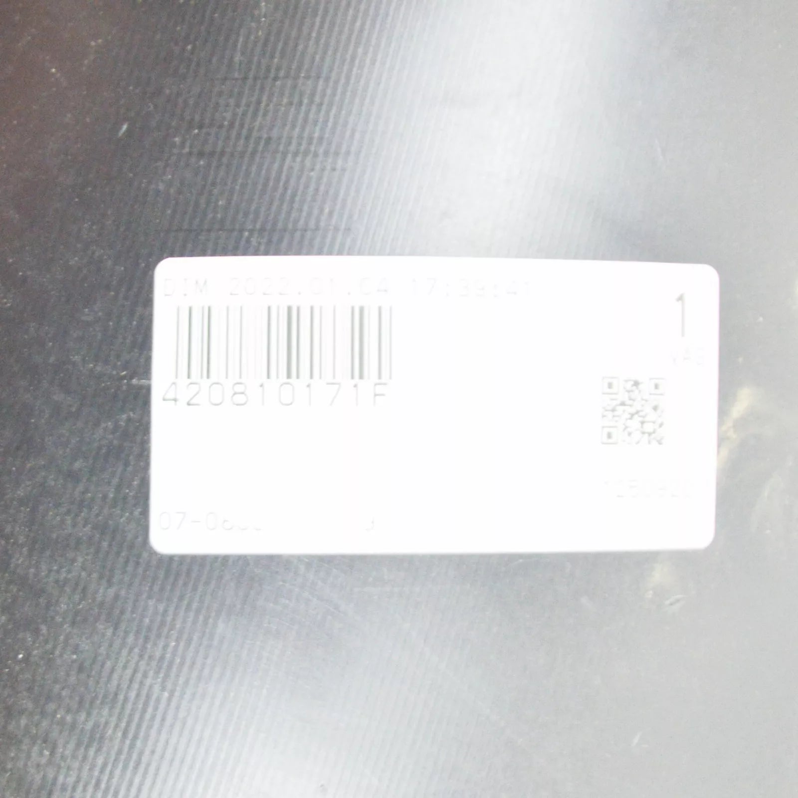 NEW AUDI R8 SPYDER 42 REAR LEFT INNER FENDER LINER 420810171F