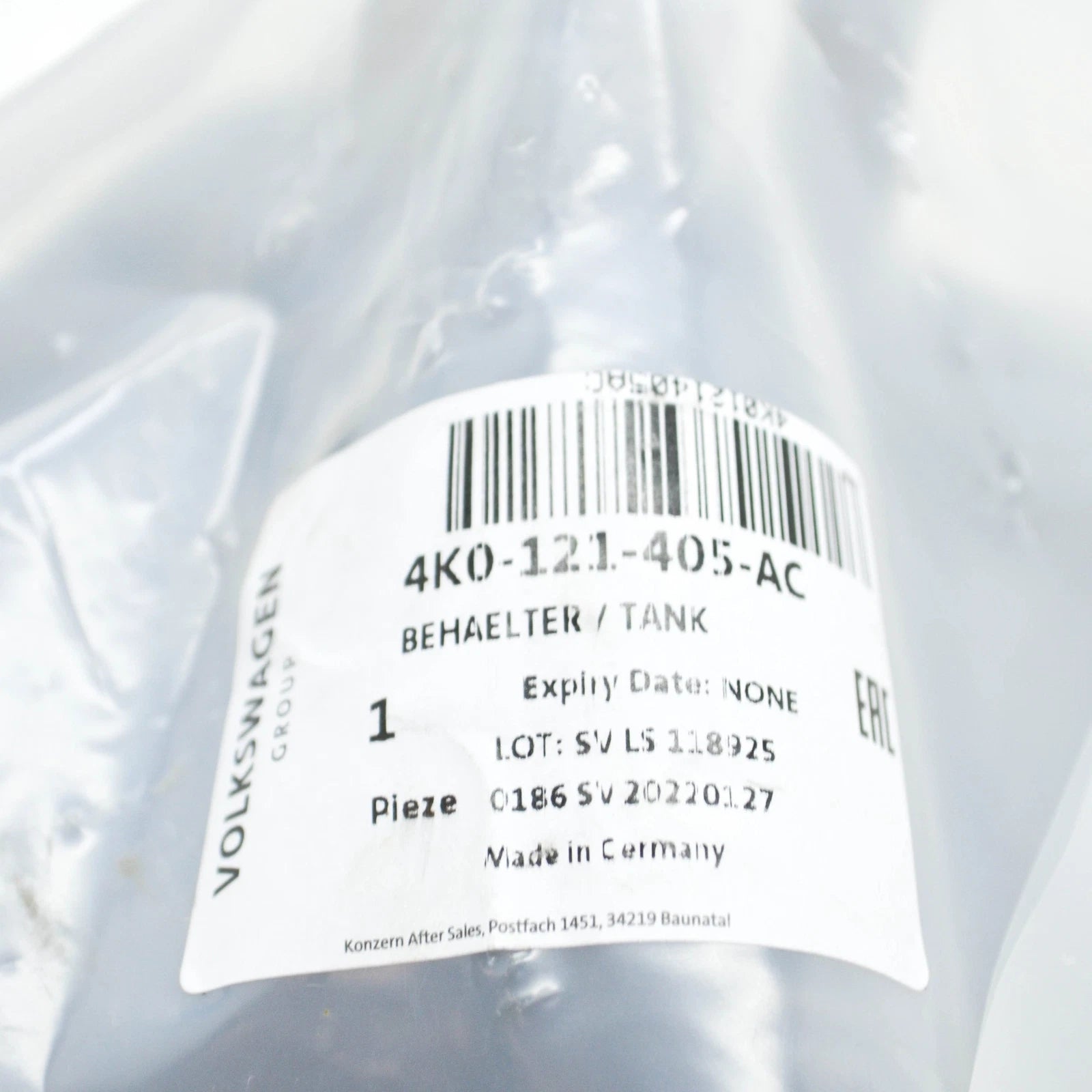 NEW AUDI A6 C8 AVANT ENGINE COOLANT EXPANSION TANK 4K0121405AC