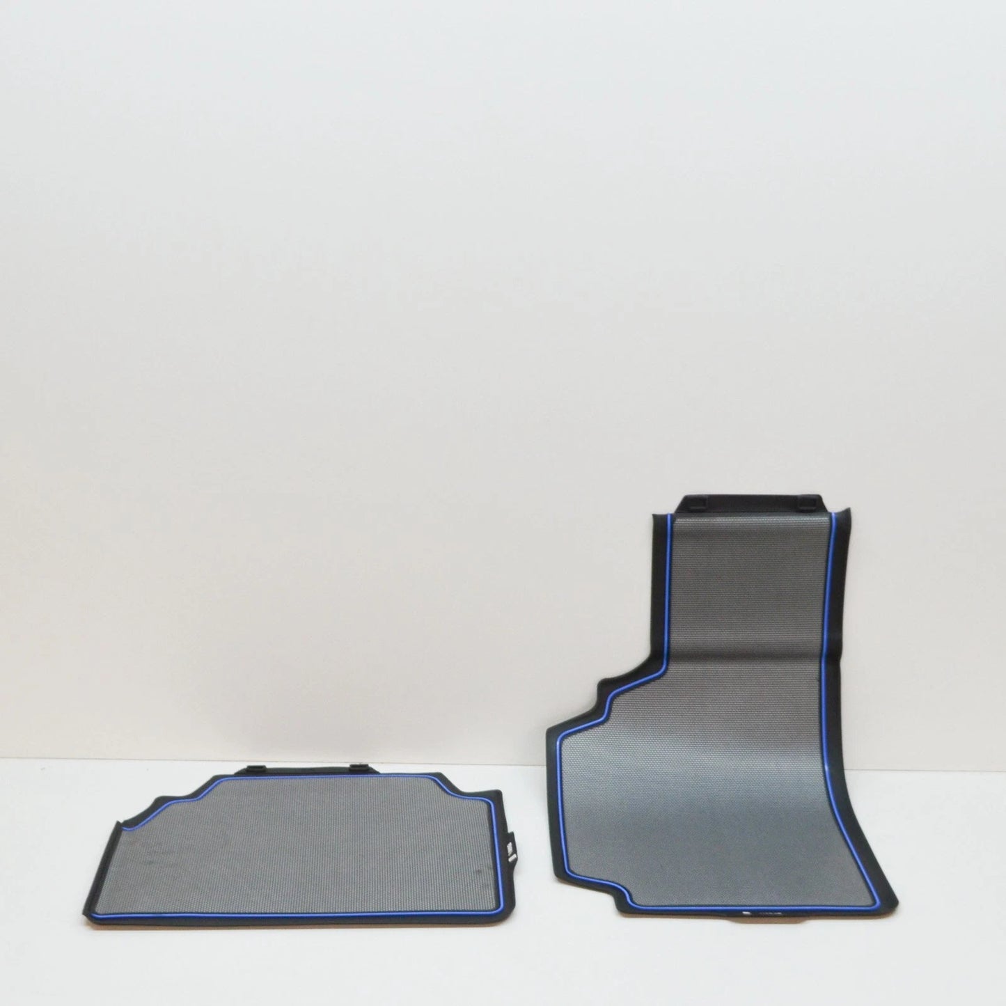 NEW BMW I3 I01 REAR ALL-WEATHER FLOOR MAT PROTECTION COVER 51472353819 ORIGINAL