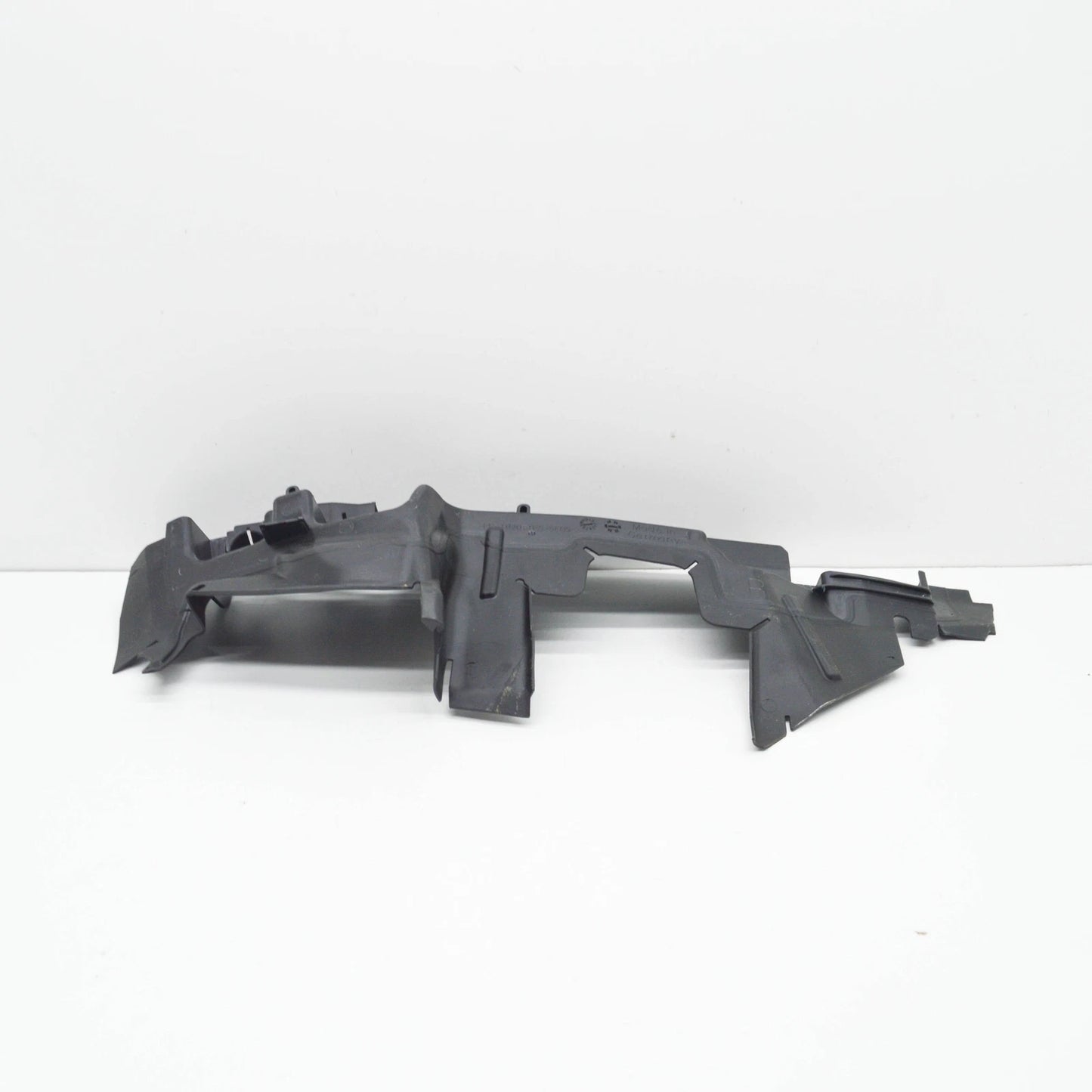 NEW VOLKSWAGEN GOLF MK8 CD1 NRIGHT RADIATOR AIR GUIDE 5H0121284D ORIGINAL