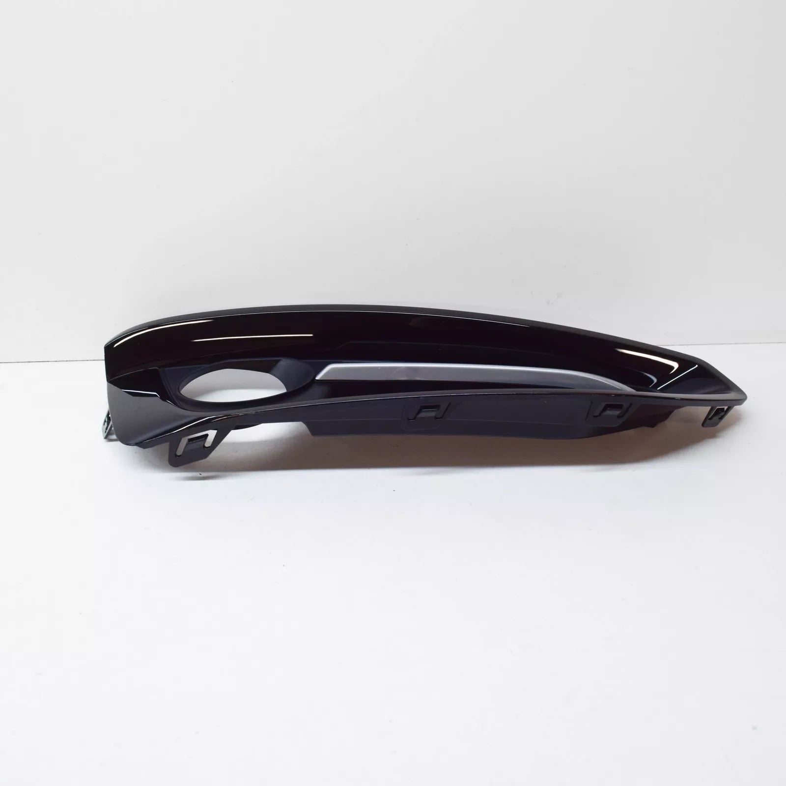 NEW BMW 2 F22 RIGHT FOG LIGHT CLOSED GRILLE SPORT 51117343732 2015 ORIGINAL