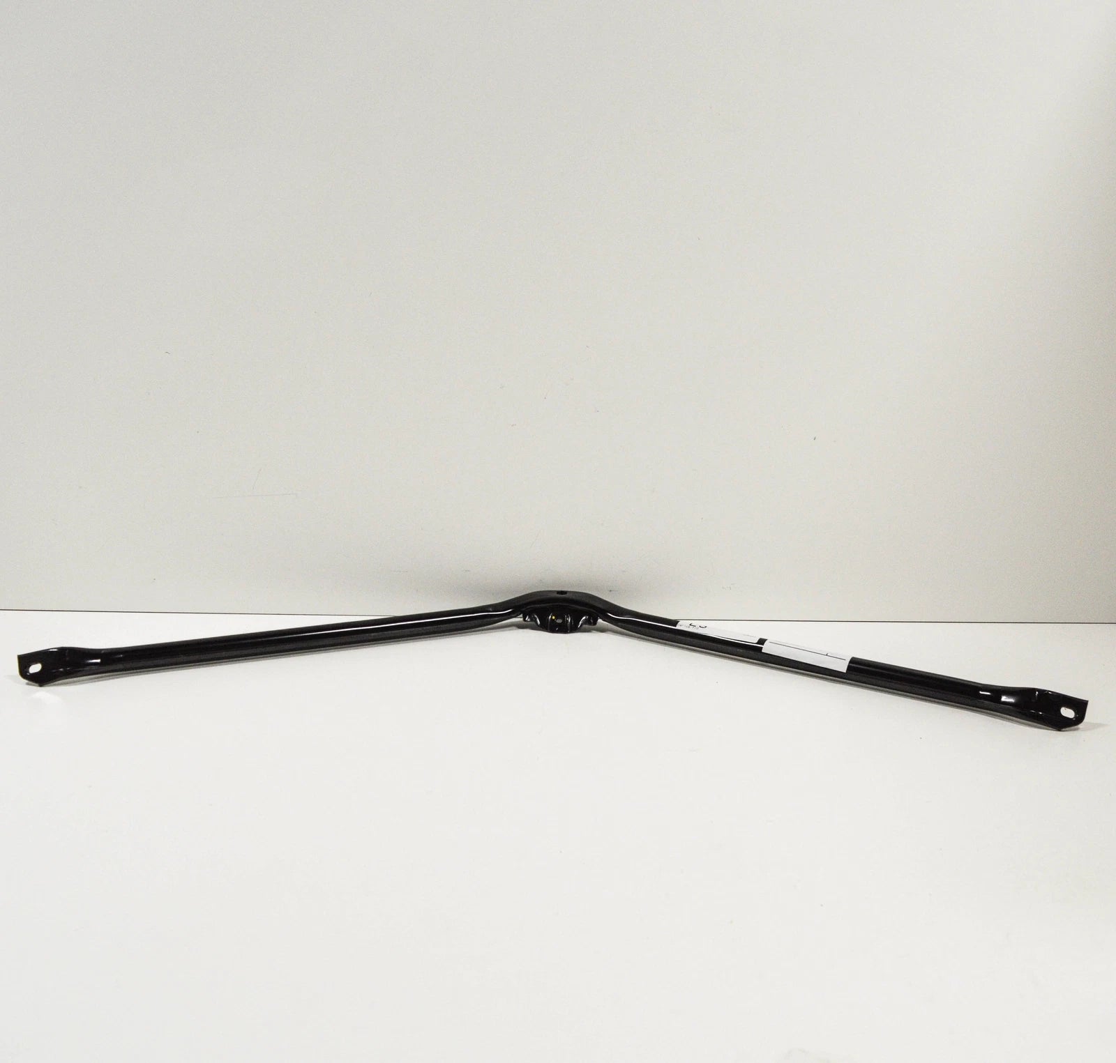 NEW BMW 2 GT F46 FRONT PANEL V-STRUT 51647434549 ORIGINAL