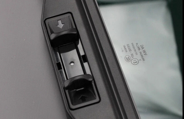 NEW VW TRANSPORTER T6 LEFT SLIDING WINDOW TINTED 7LA847795A 2020 15023062