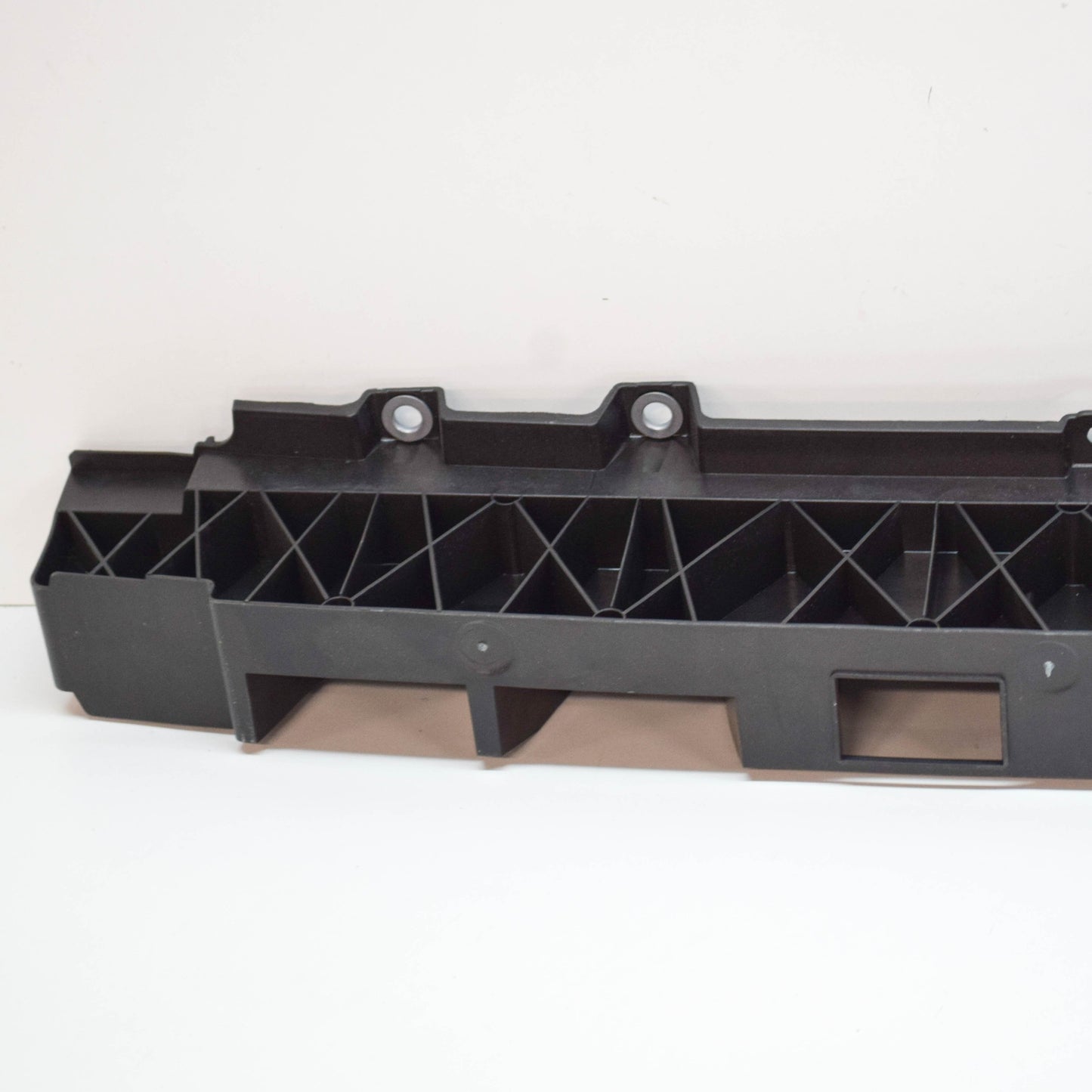 new vw crafter furgon sy rear bumper middle bracket mount 7c0807305d original