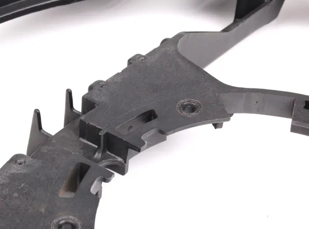 NEW BMW 5 E39 A/C FAN SHROUD 6913887 64546913887 ORIGINAL