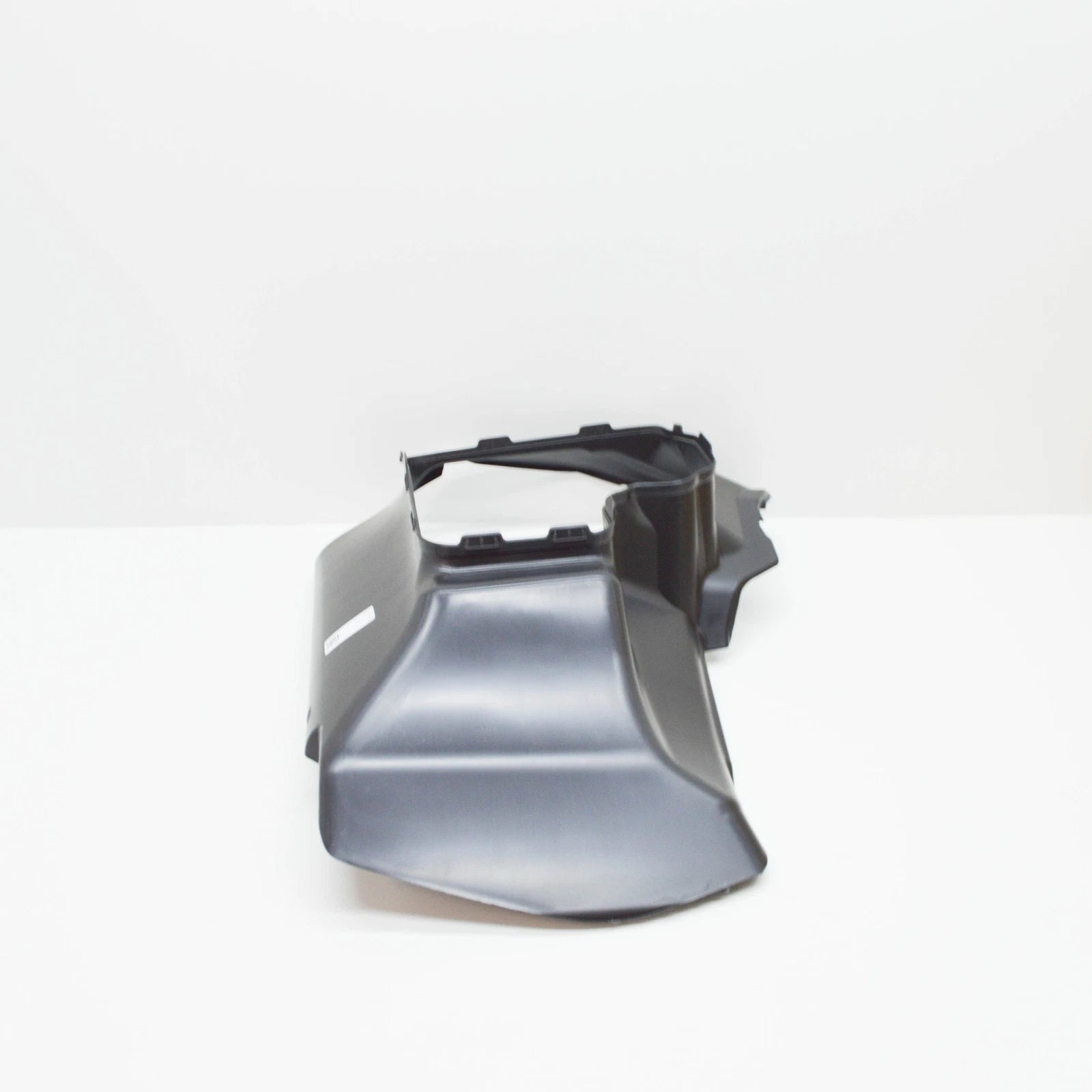 NEW BMW X6G06 FRONT LEFT AIR INTAKE GUIDE PART 51748070237 8070237 2021 ORIGINAL