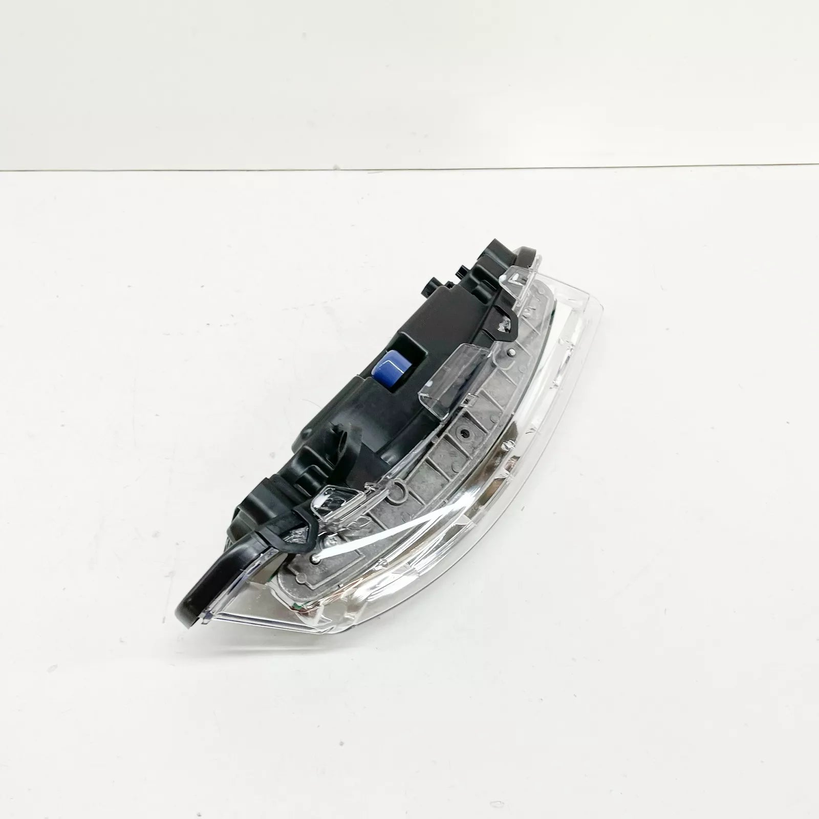NEW MERCEDES-BENZ S-CLASS W221 FRONT RIGHT RUNNING DAY LIGHT A2218201856