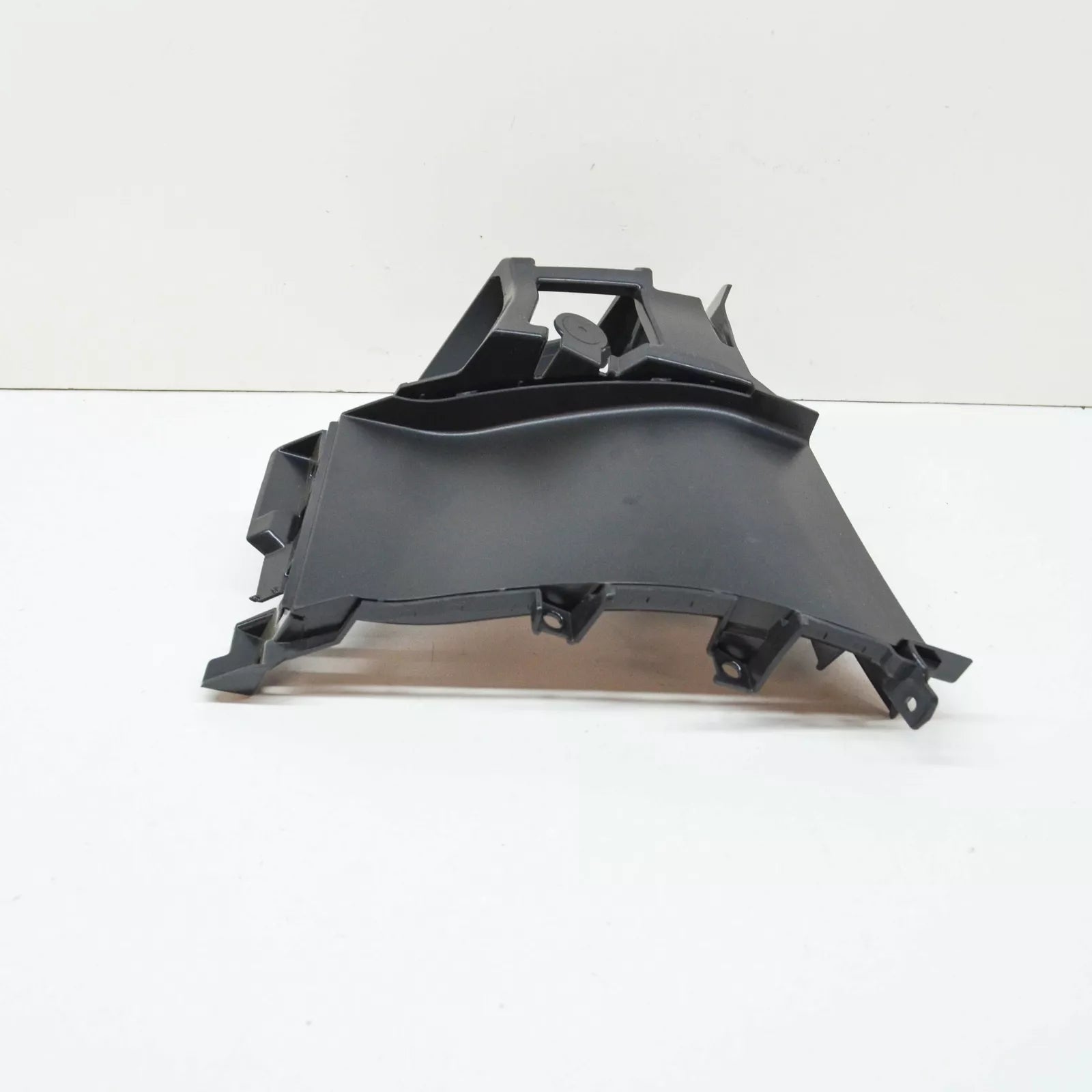 NEW AUDI A6 C8 FRONT BUMPER COVER RIGHT AIR GUIDE 4K0121764B ORIGINAL