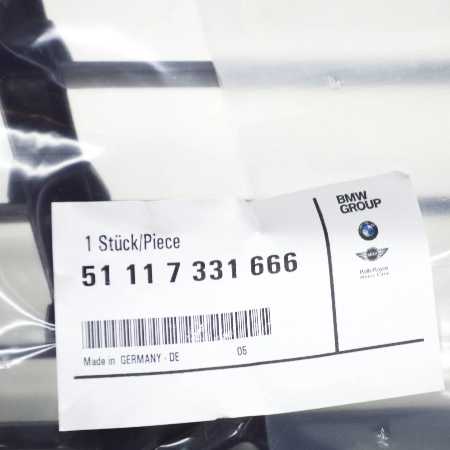 NEW BMW 5 GT F07 FRONT BUMPER LOWER CENTER GRILLE 51117331666 2015 ORIGINAL