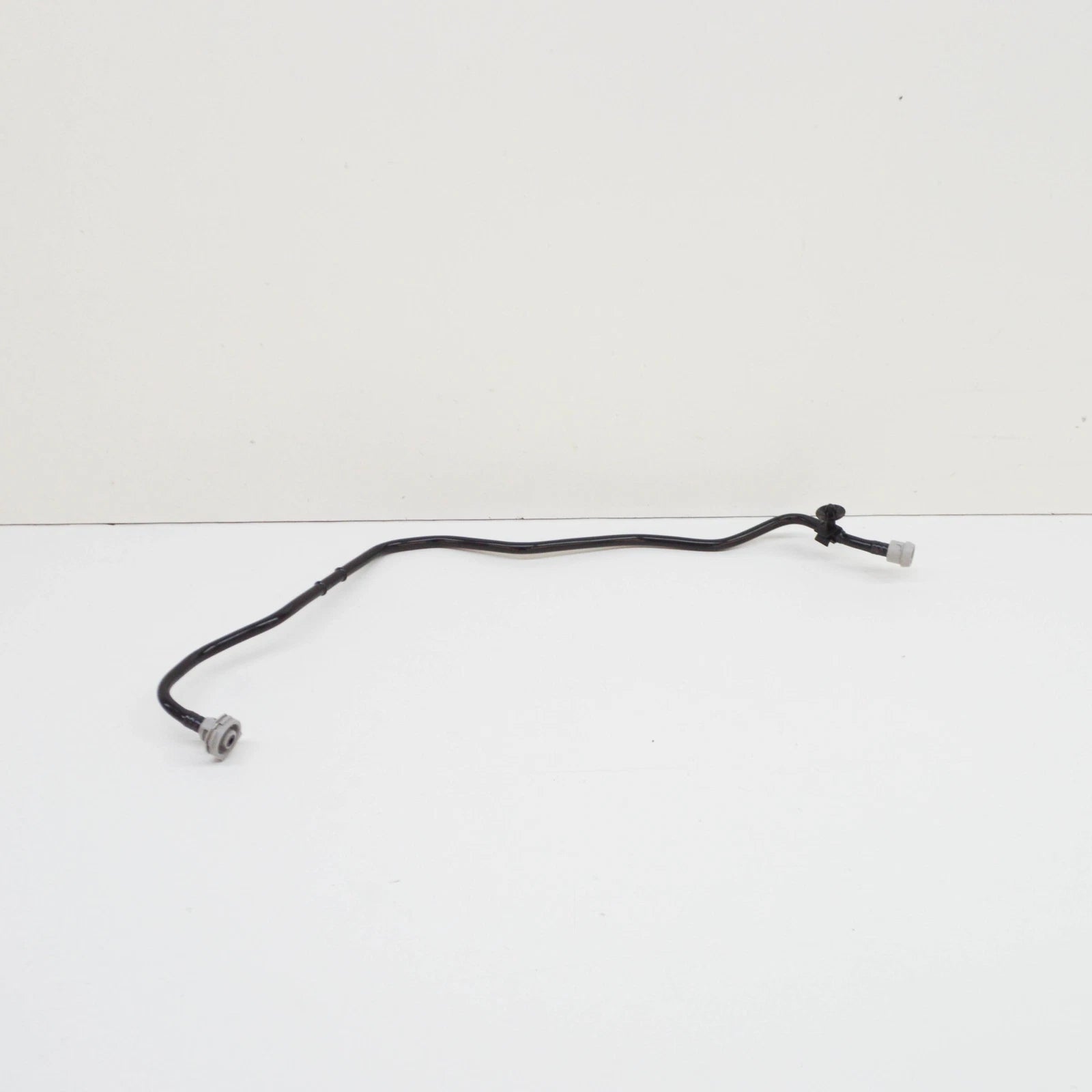 NEW AUDI A6 AVANT C7 REAR RIGHT ENGINE BREATHER LINE 4G0121081BM ORIGINAL