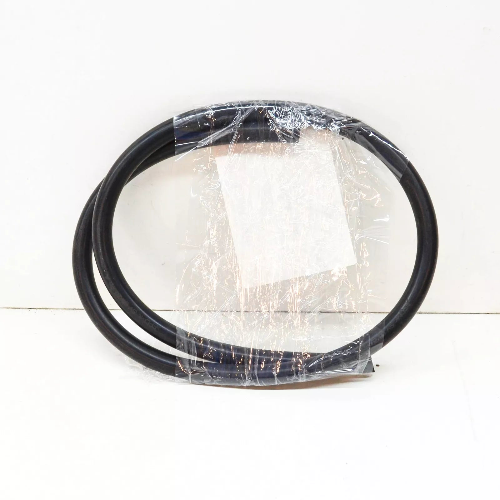 NEW BMW 5 G30 WINDSCREEN WASHER TANK HOSE 61677123866 7123866 2016 ORIGINAL