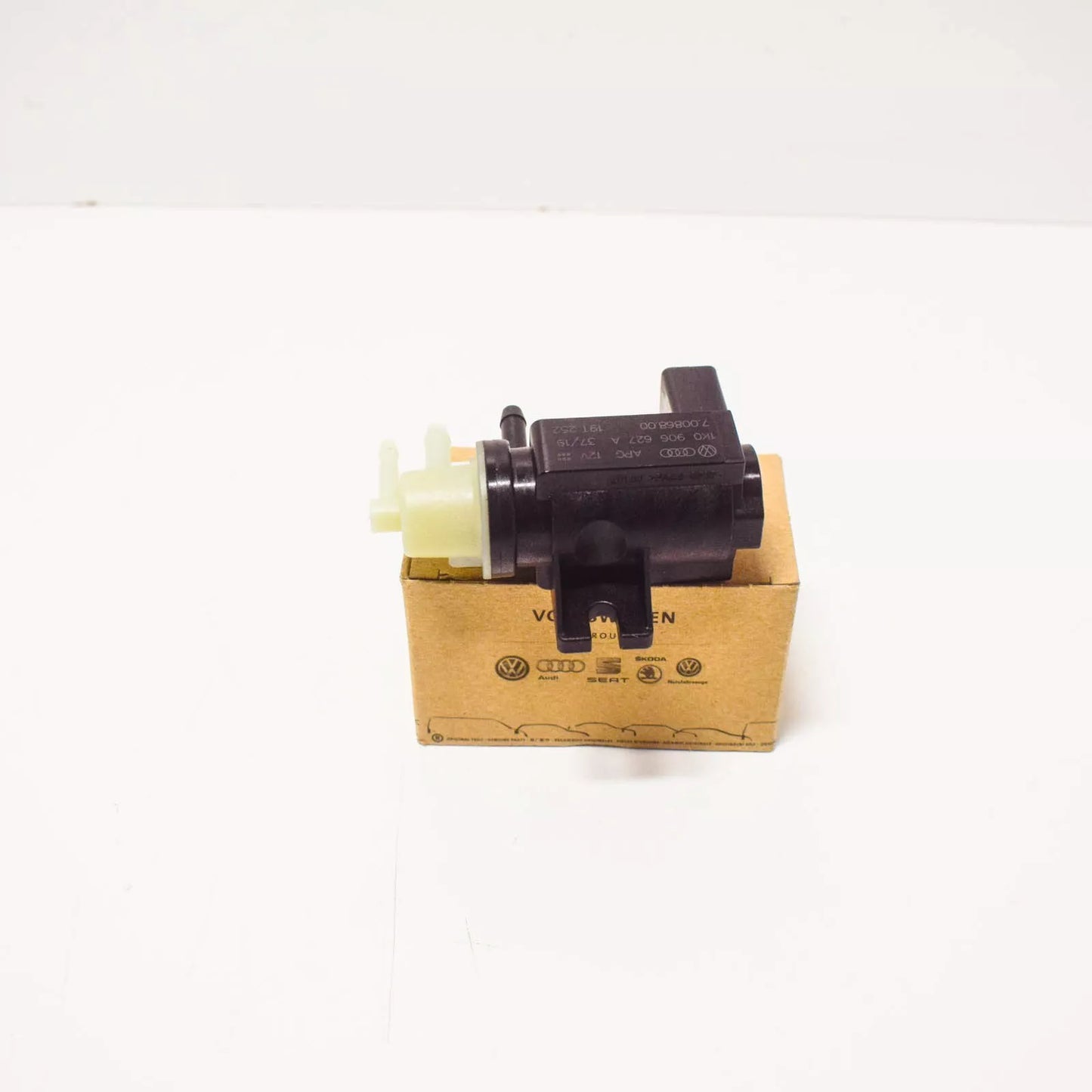 NEW VW BEETLE 5C1 BOOST PRESSURE SOLENOID VALVE 1K0906627A 2.0 PETROL ORIGINAL