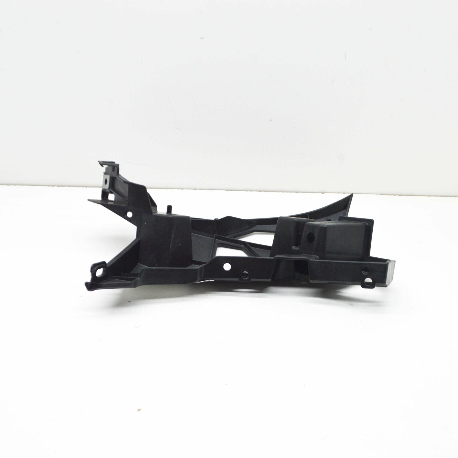 NEW MERCEDES-BENZ M-CLASS W166 LEFT HEADLIGHT BRACKET A2926200100 2015 ORIGINAL