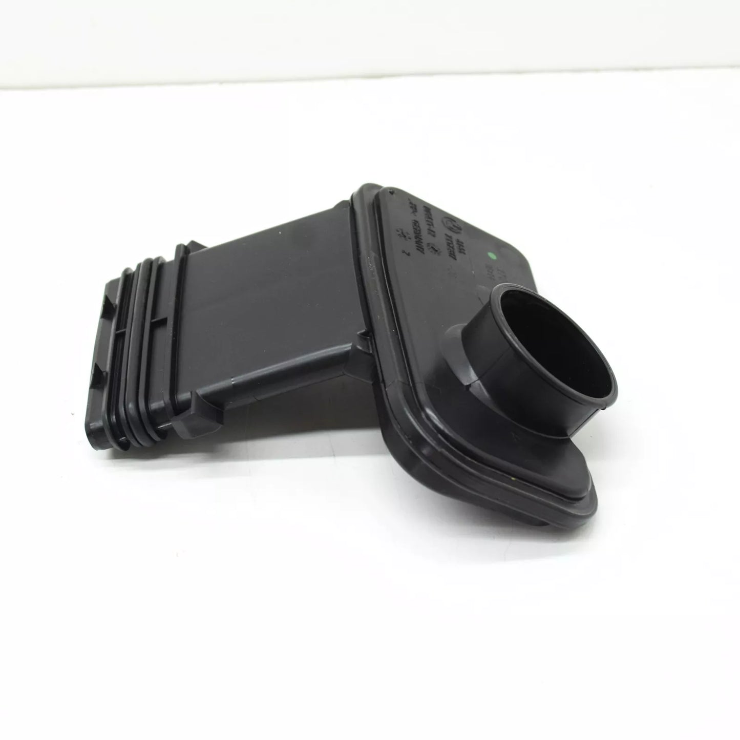 NEW BMW M5 F90 WASH CONTAINER FILLER PIPE 61667357287 ORIGINAL