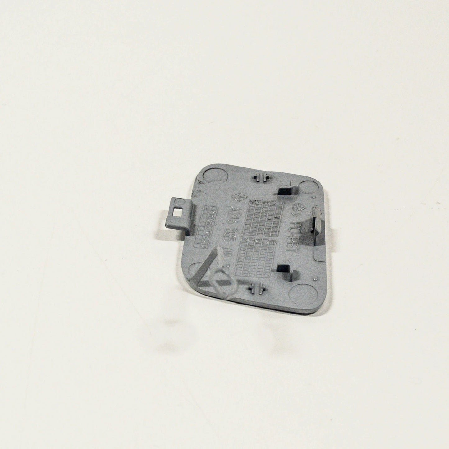 NEW MB CL C216 FRONT BUMPER TOW HOOK EYE CAP COVER A21688509229999 ORIGINAL