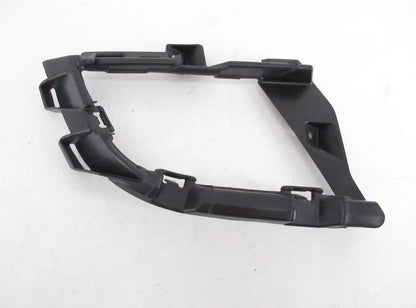 NEW VW JETTA A6 FRONT BUMPER LEFT FOG LIGHT BRACKET 5C6807261 ORIGINAL