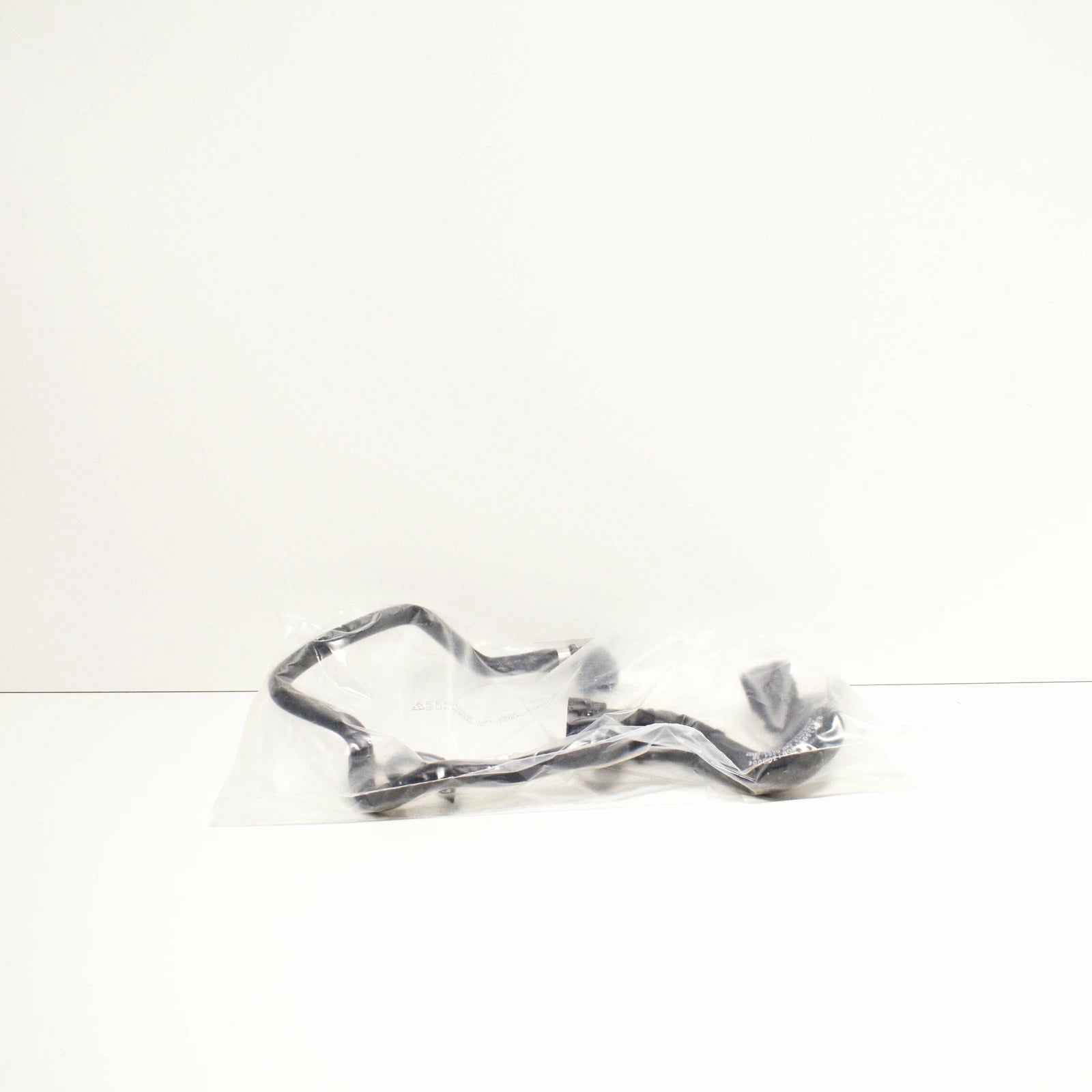 NEW MERCEDES BENZ GLC X253 COOLANT PIPE HOSE A2535011600 ORIGINAL