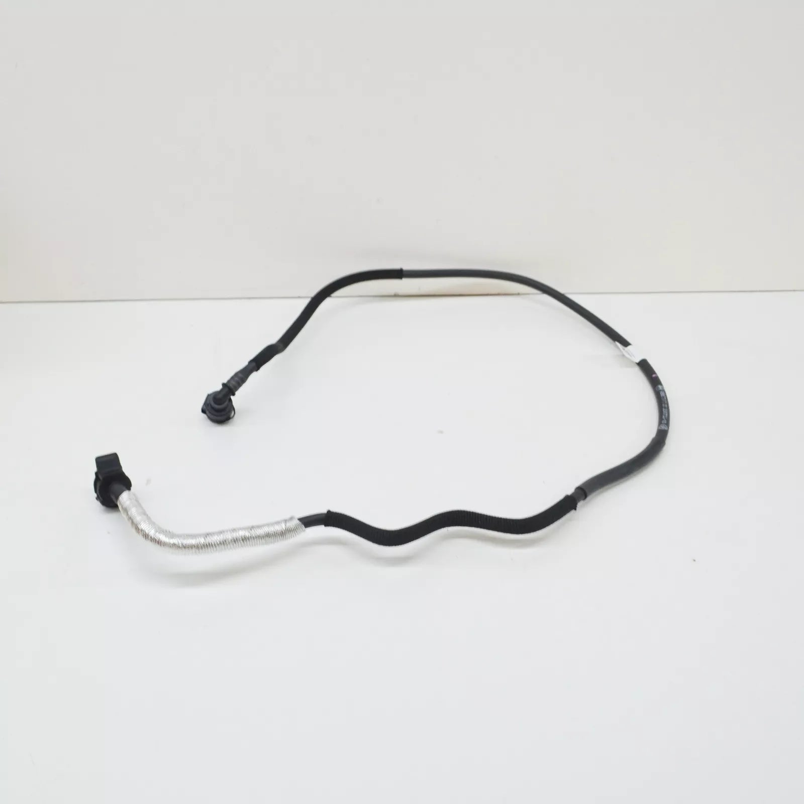 NEW BMW X1 F48 CYLINDER HEAD EXPANSION TANK PIPE 17129887040 ORIGINAL