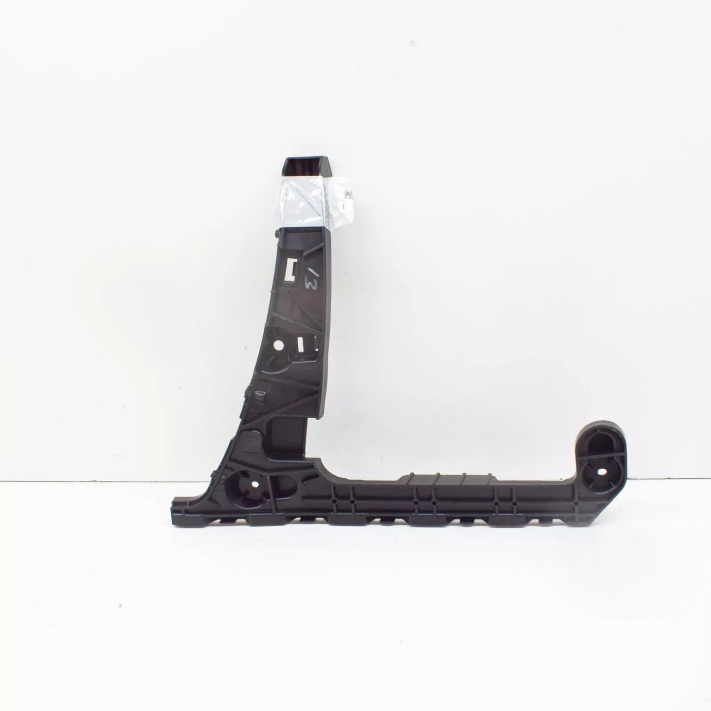 NEW AUDI A4 B9 REAR BUMPER RIGHT GUIDE SECTION 8W5807454 ORIGINAL