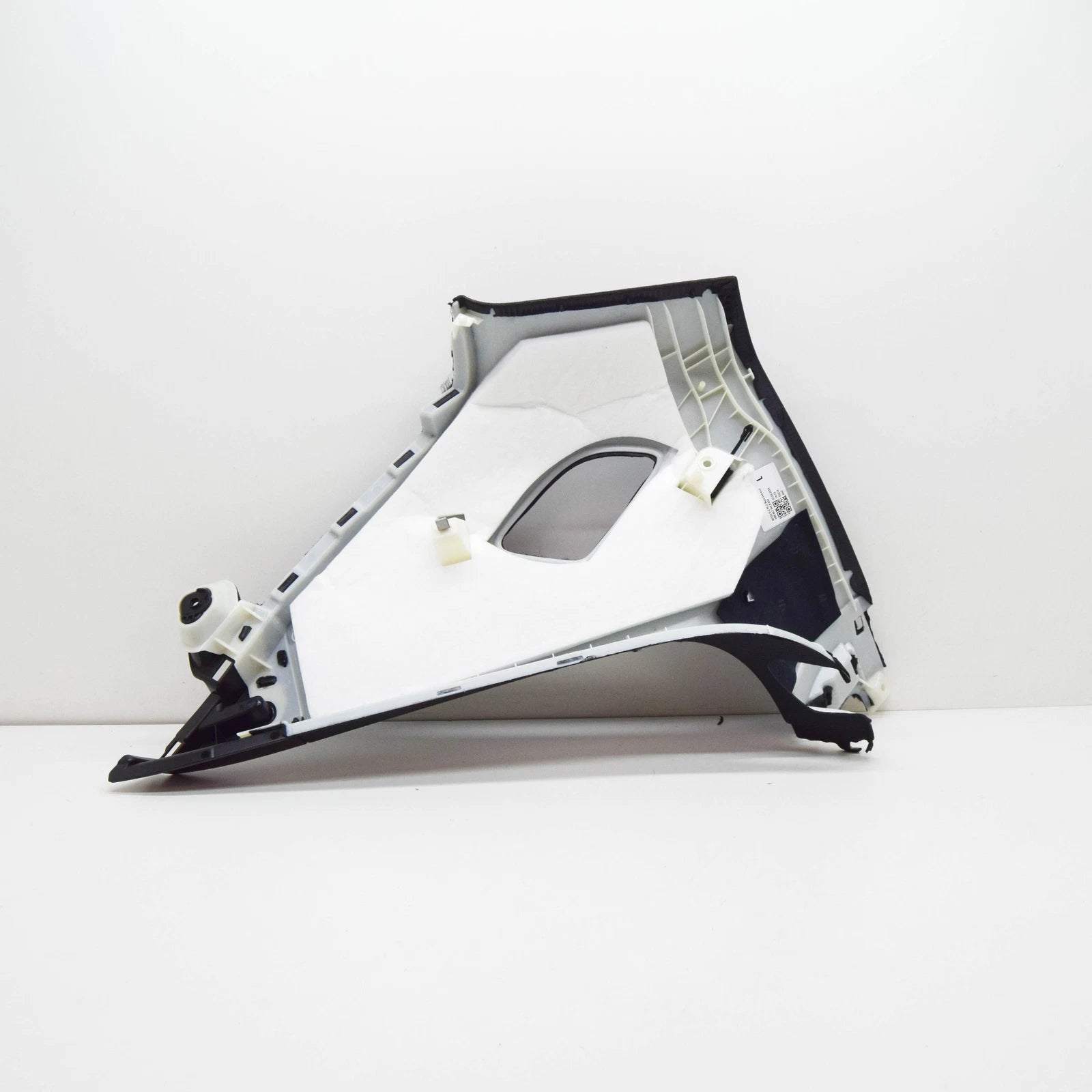 NEW AUDI Q7 4M REAR LEFT D-PILLAR TRIM 4M0867245BK23 ORIGINAL