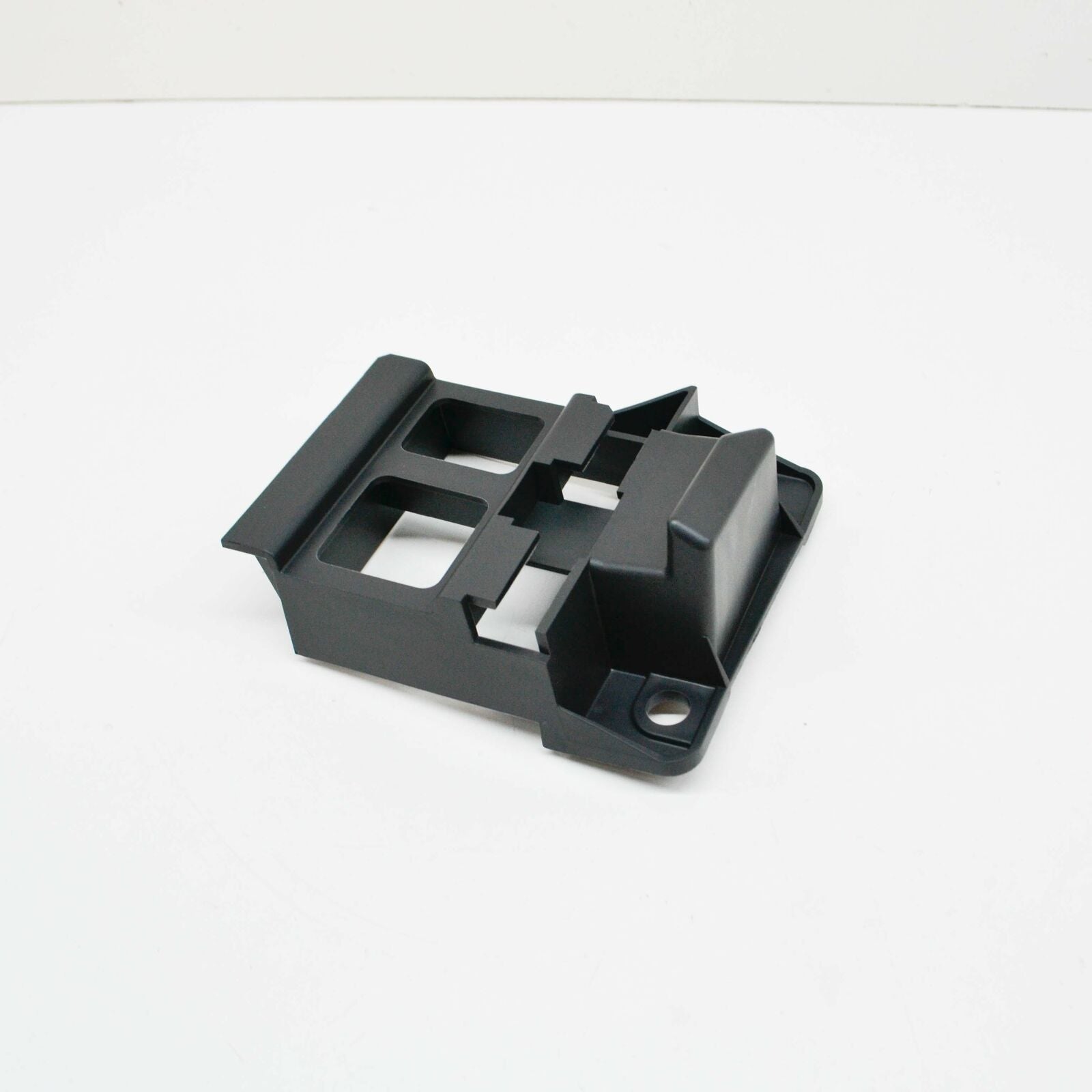 NEW VOLKSWAGEN CRAFTER MK1 2F FRONT BUMPER LEFT GUIDE 2E0807177 ORIGINAL