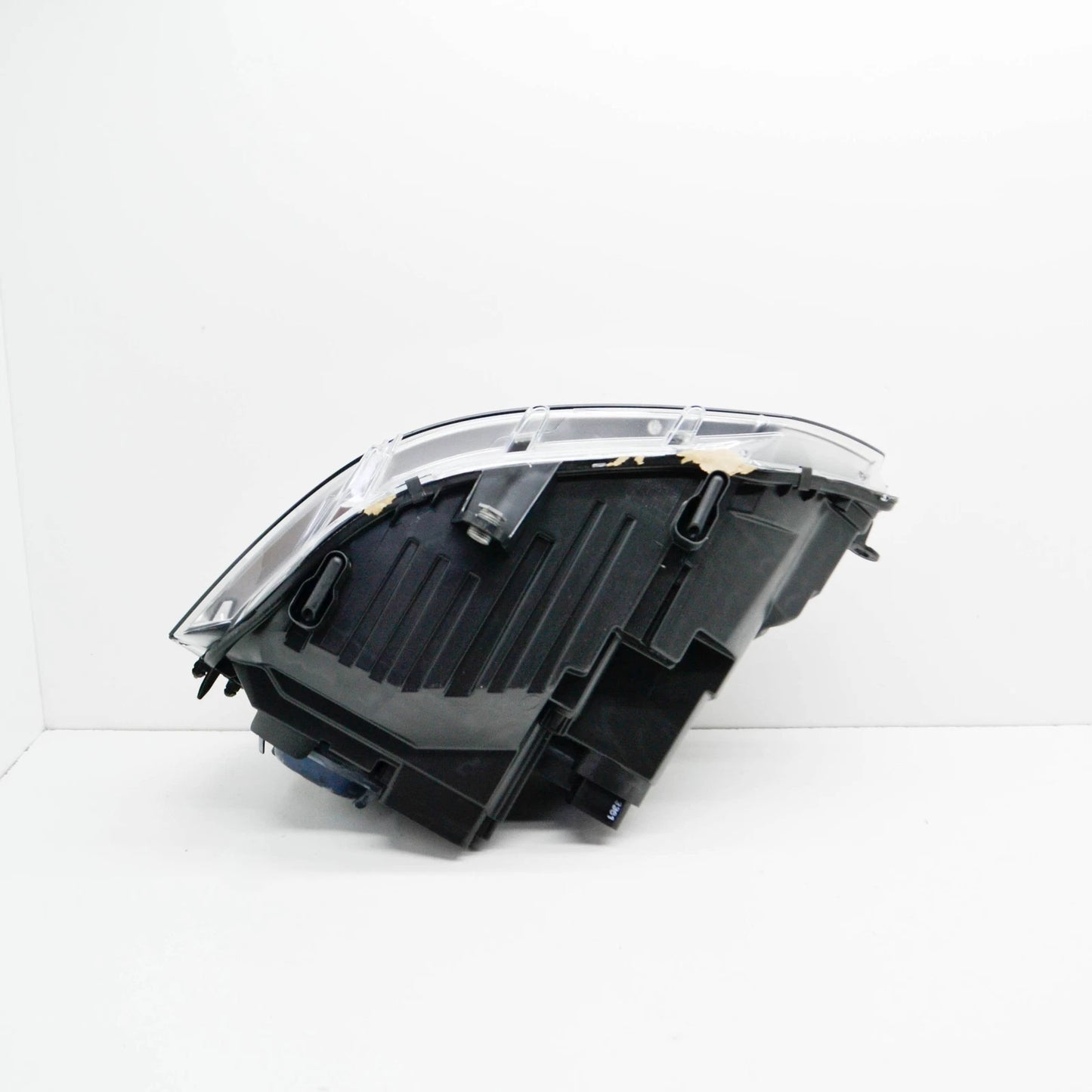 NEW VOLKSWAGEN TRANSPORTER T5 FRONT RIGHT HEADLIGHT LHD 7E1941016S ORIGINAL