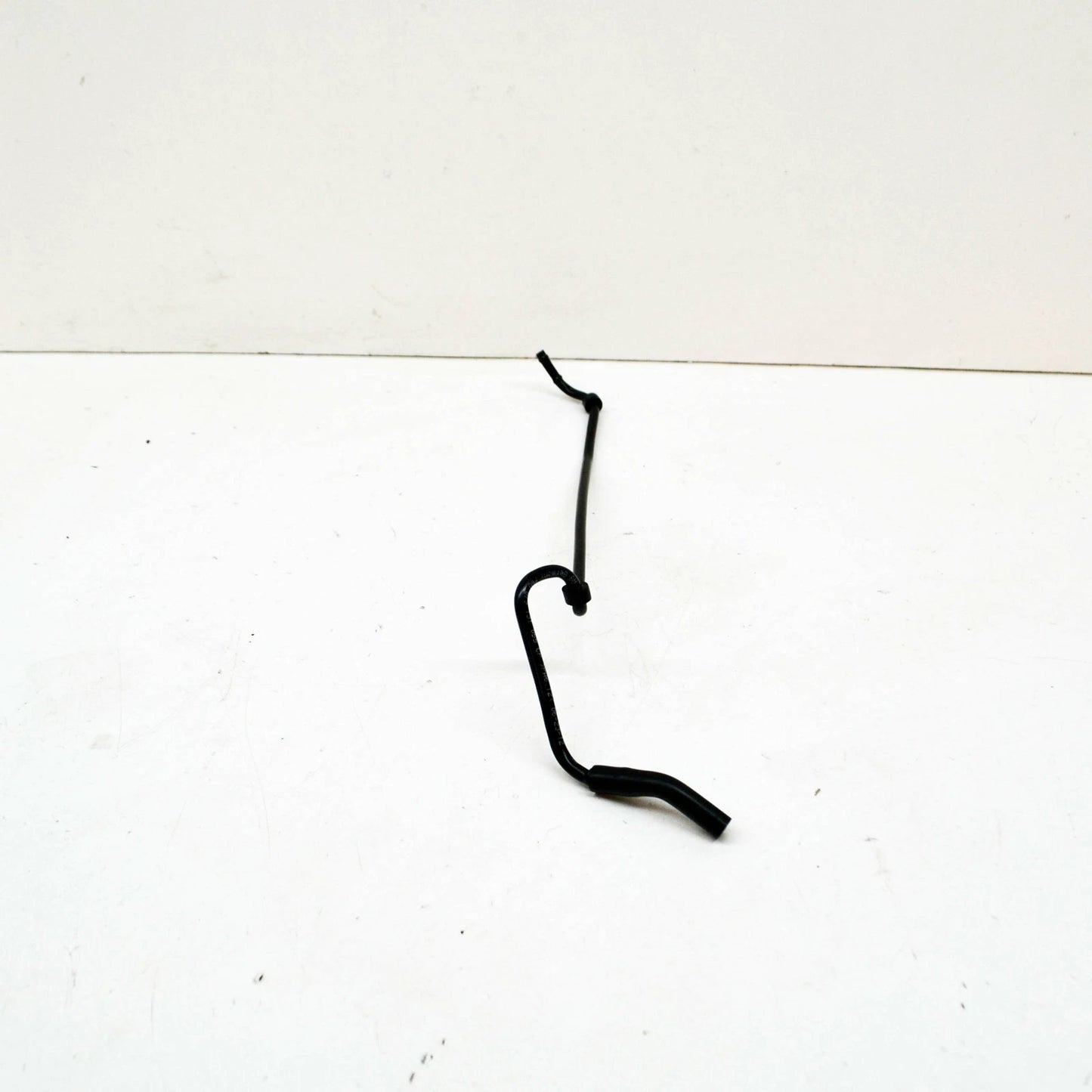 NEW AUDI A7 SPORTBACK 4G LEFT VACUUM TUBE 079131055CP ORIGINAL