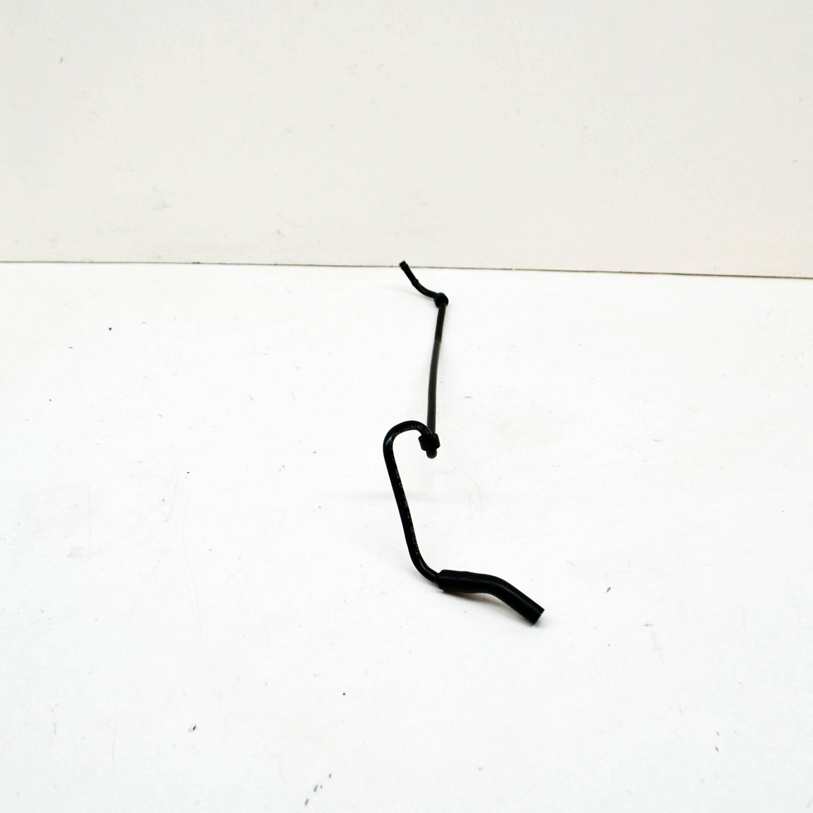 NEW AUDI A7 SPORTBACK 4G LEFT VACUUM TUBE 079131055CP ORIGINAL