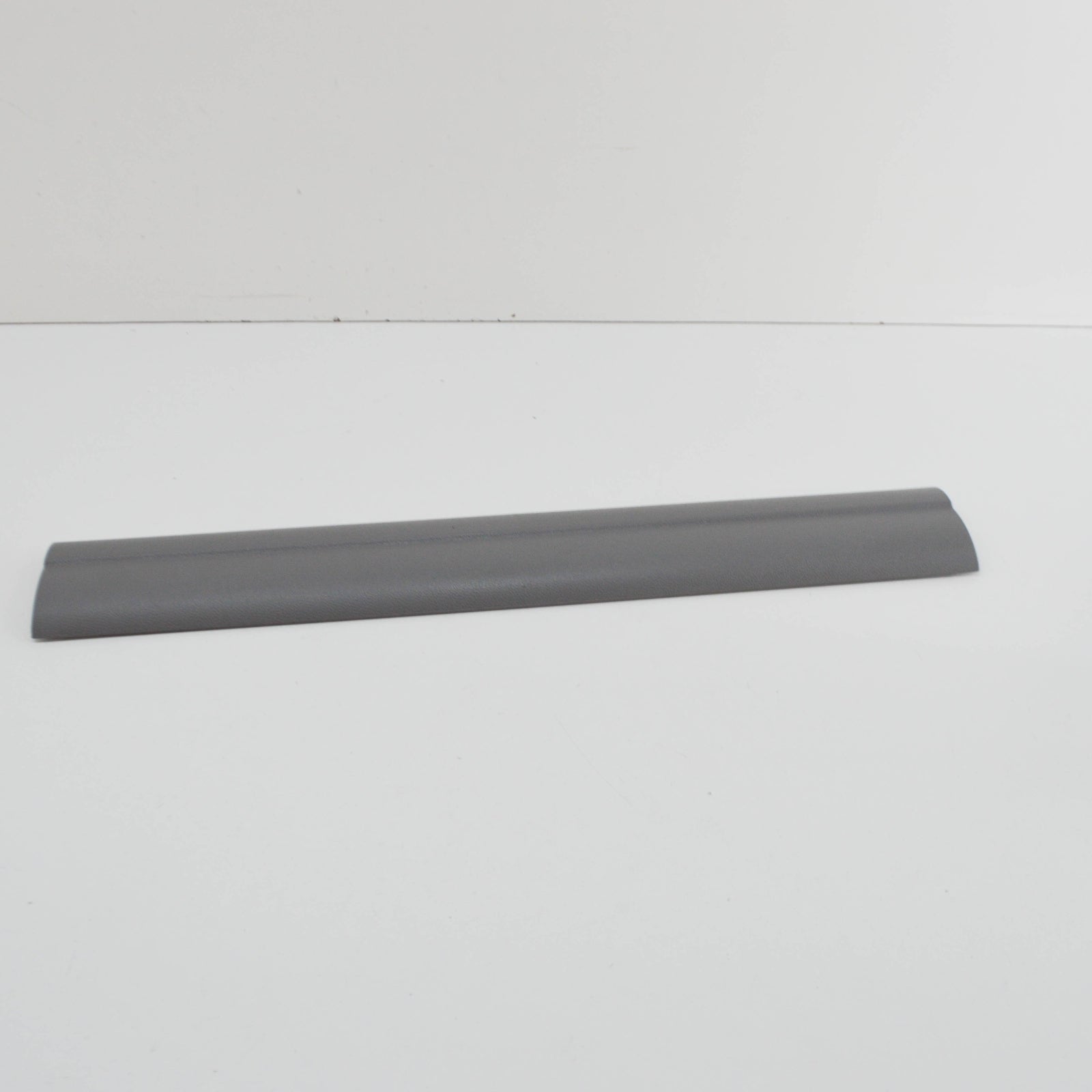 new bmw 3 e90 front entrance door sill strip 51477146331 original