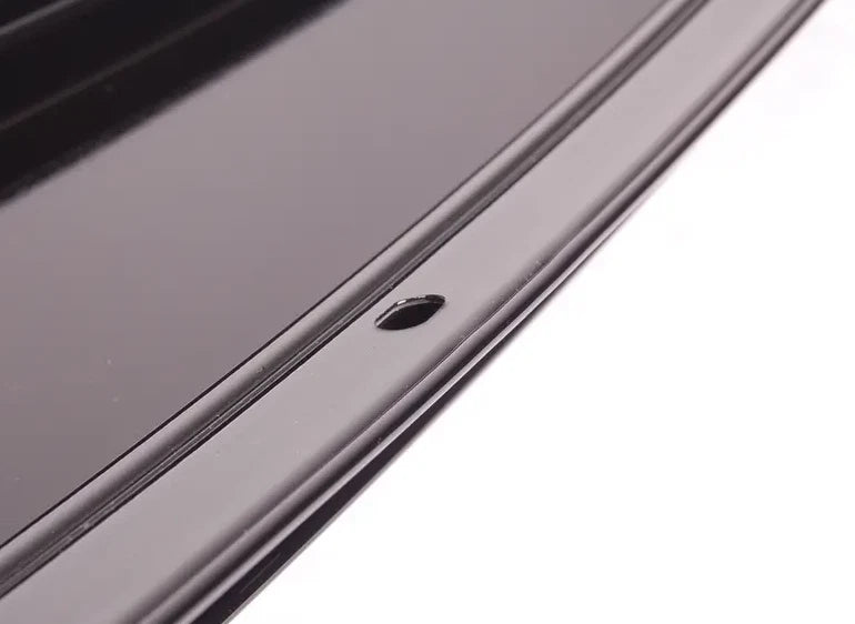 NEW BMW 3 E90 REAR RIGHT DOOR WINDOW FRAME B-PILLAR FINISHER 51357906910