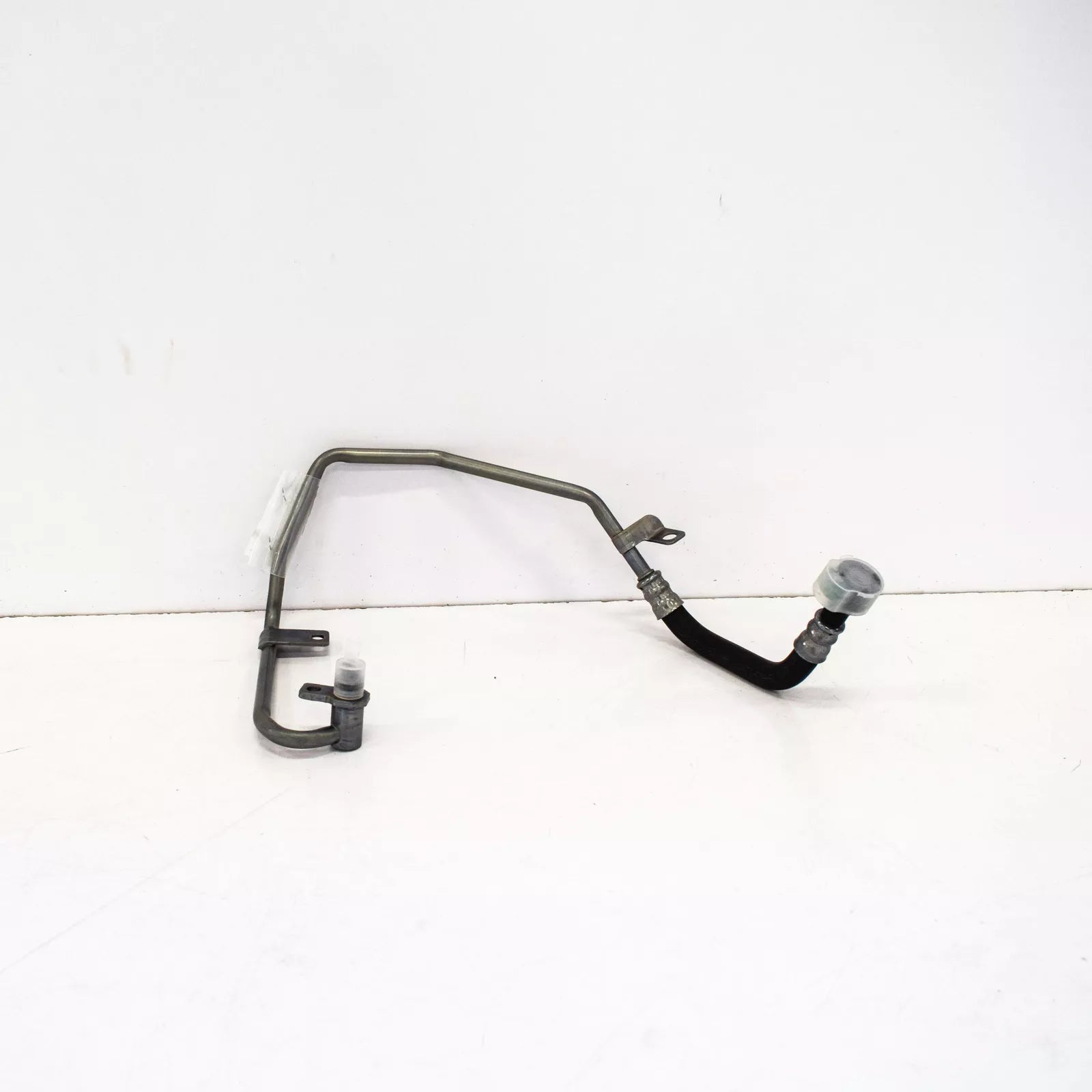 NEW AUDI Q3 8U TRANSMISSION OIL COOLER PIPE LINE 8U0317818E ORIGINAL