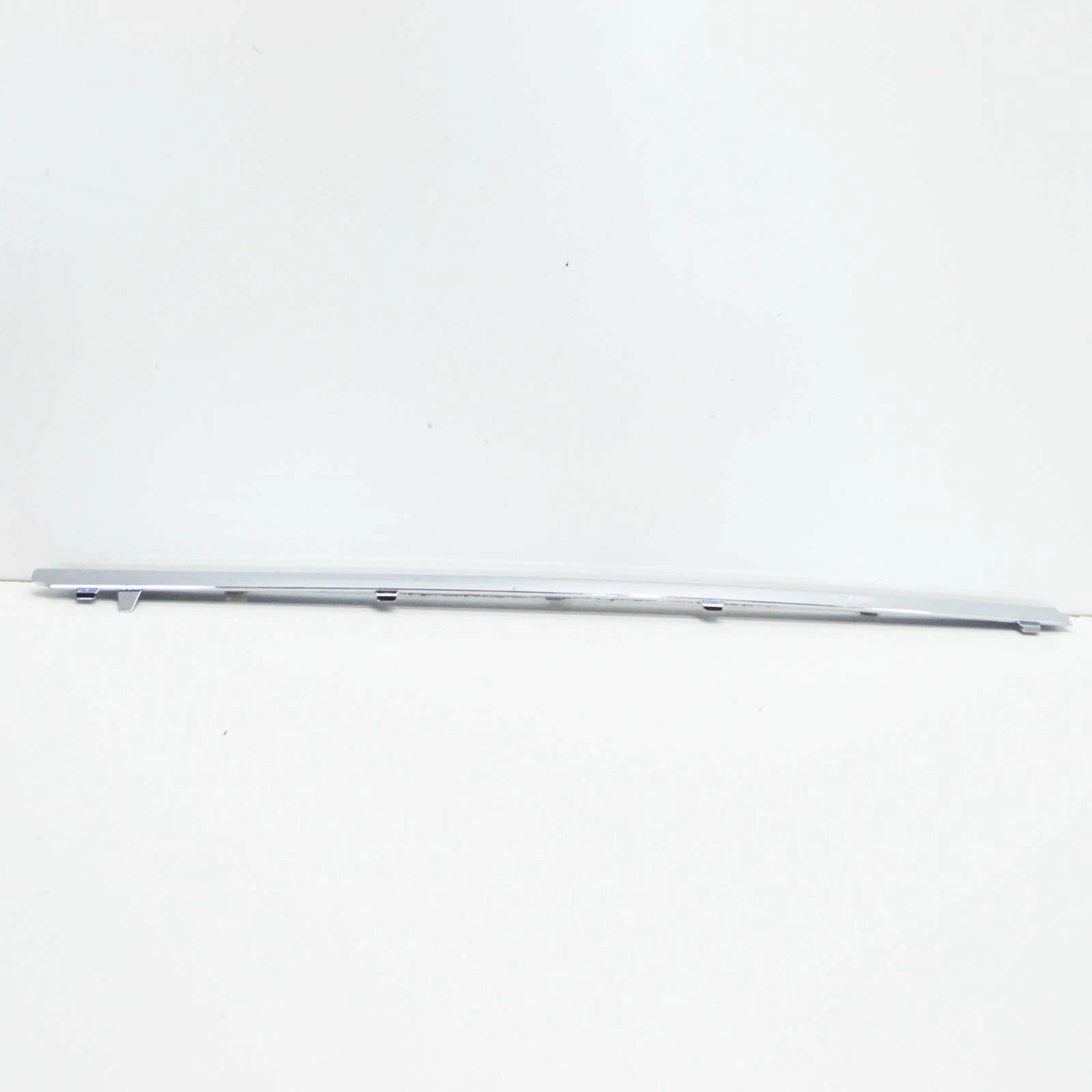 NEW MERCEDES-BENZ C-CLASS W205 REAR LEFT DOOR MOLDING A2056906302