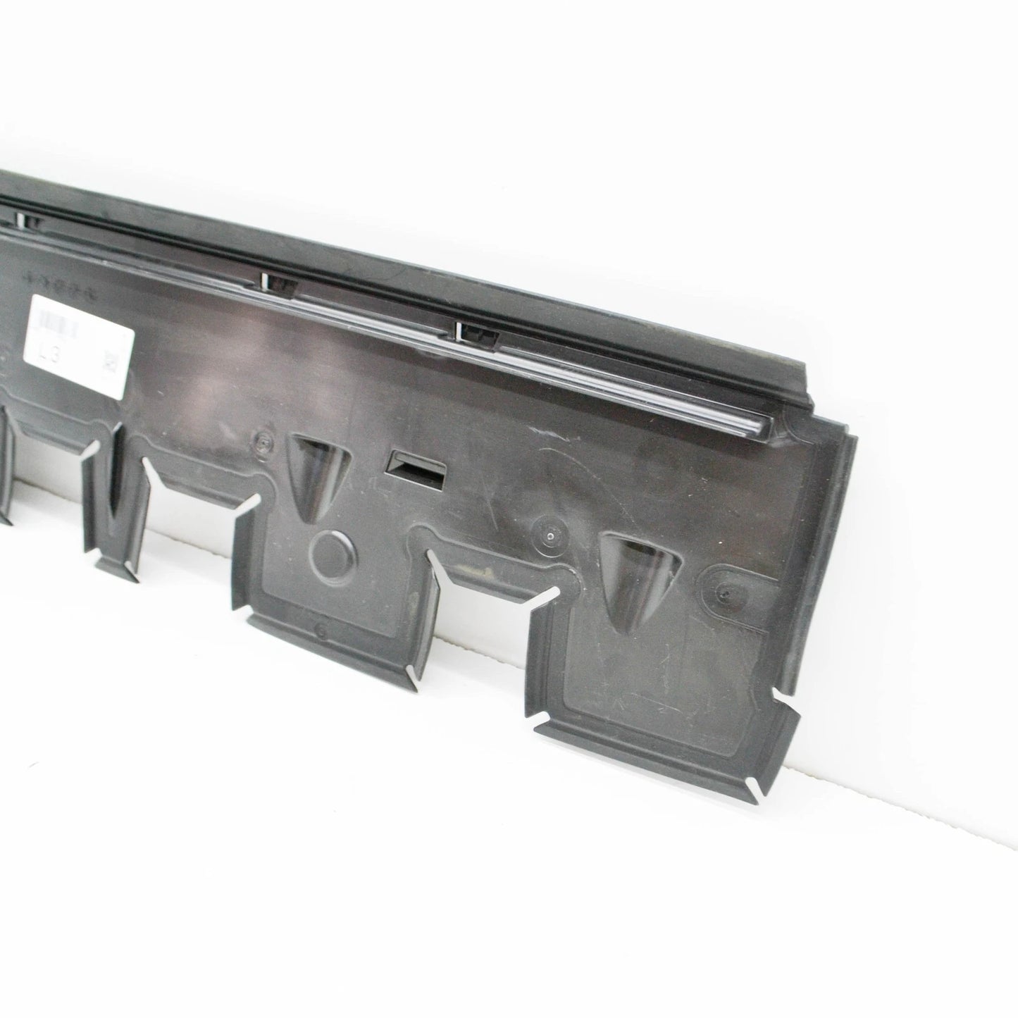 NEW AUDI Q8 4M FRONT LOWER RADIATOR SUPPORT AIR DUCT 4M0121286A ORIGINAL