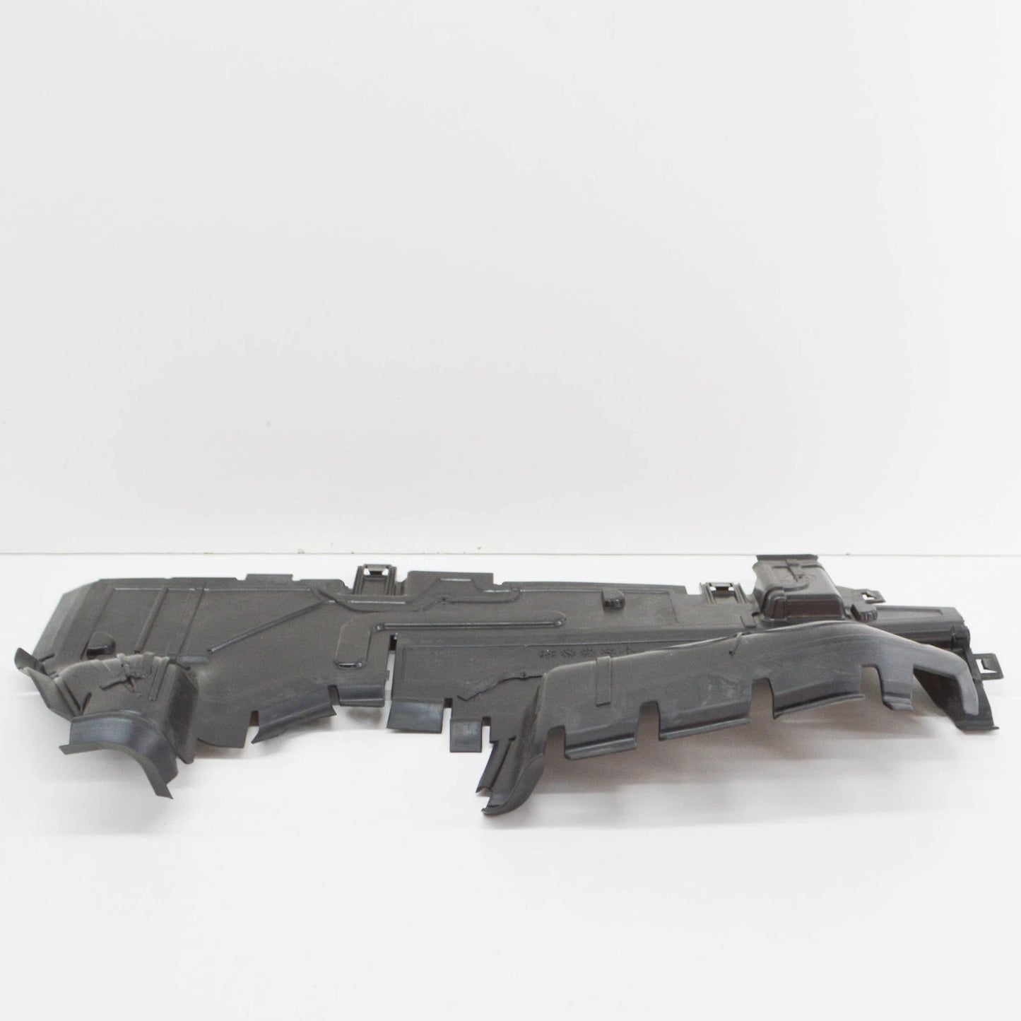 NEW AUDI Q7 4M RIGHT ENGINE COOLER FOR COOLANT AIR GUIDE 4M0121284CF ORIGINAL