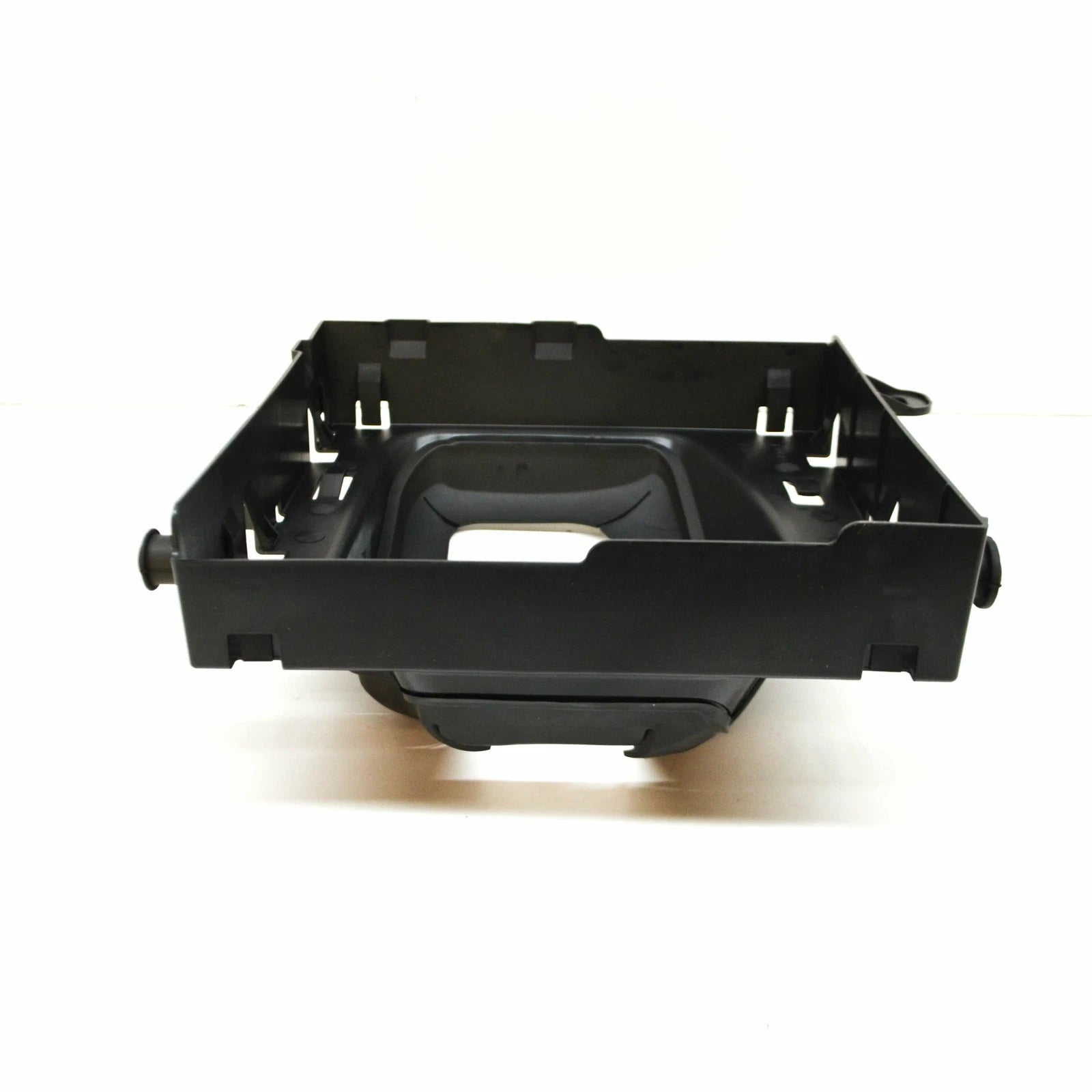 NEW MERCEDES BENZ A W176 FRONT AIR DUCT A1765000116