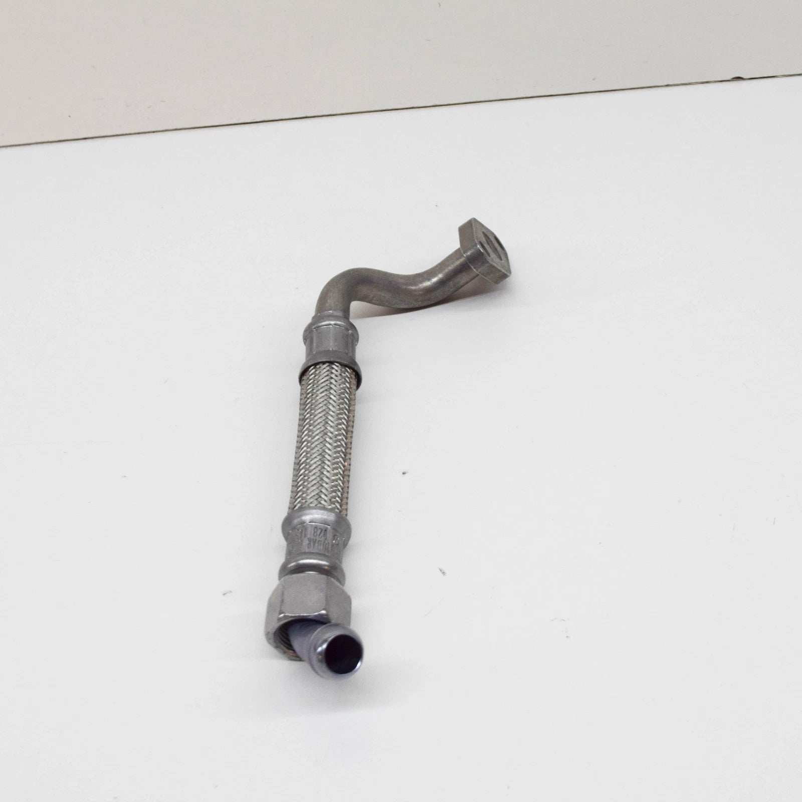 NEW AUDI A4 B7 OIL RETURN LINE 028145736AH