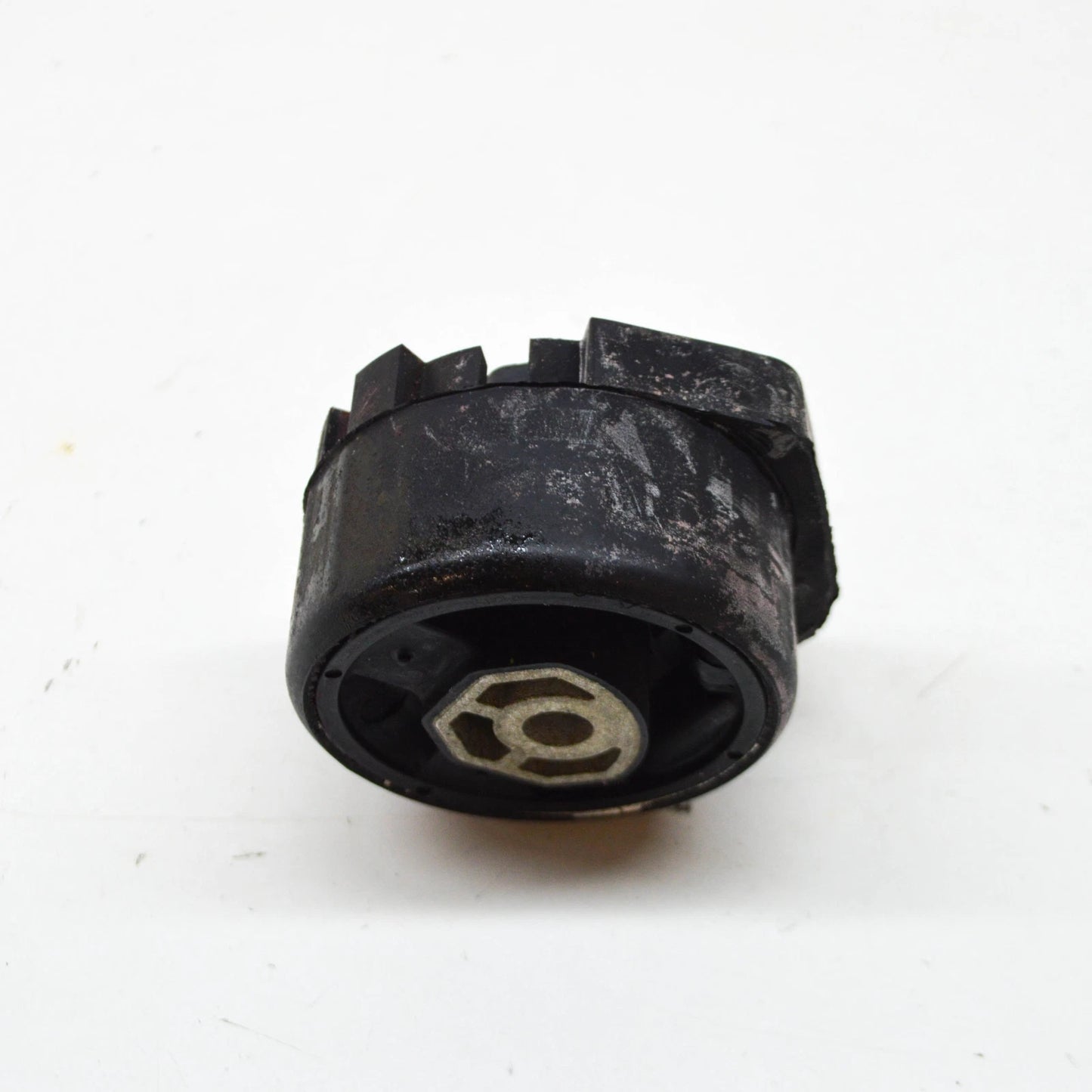 NEW BMW 5 GT F07 GEARBOX MOUNT 22326777389 6777389 ORIGINAL