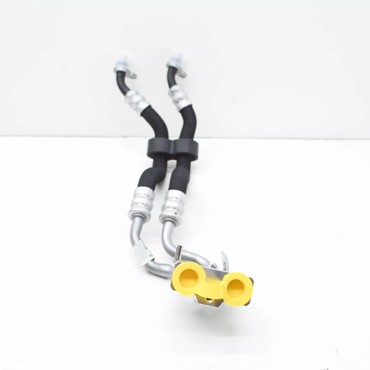 NEW AUDI Q3 AD AUTOMATIC TRANSMISSION OIL COOLER HOSE 5QF317820A / 5QF-317-820-A