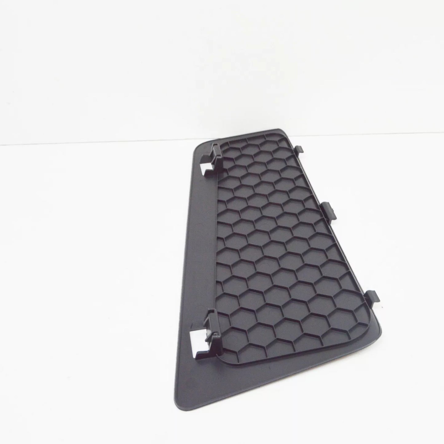 NEW MERCEDES-BENZ SPRINTER W907 ENTRANCE TRIM A91068641009051 ORIGINAL