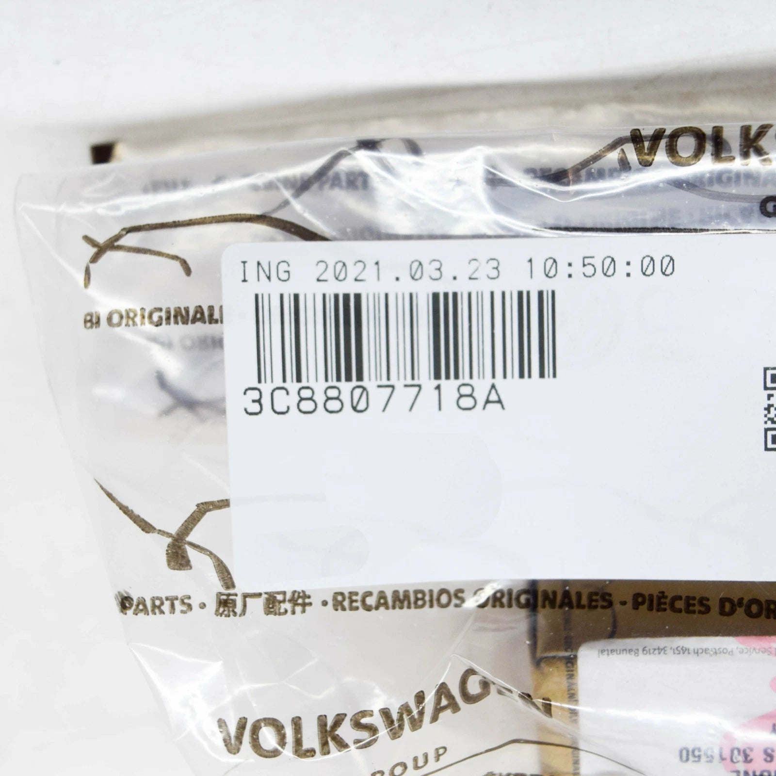 NEW VW PASSAT CC A6 FRONT RIGHT TURN INDICATOR REFLECTOR 3C8807718A