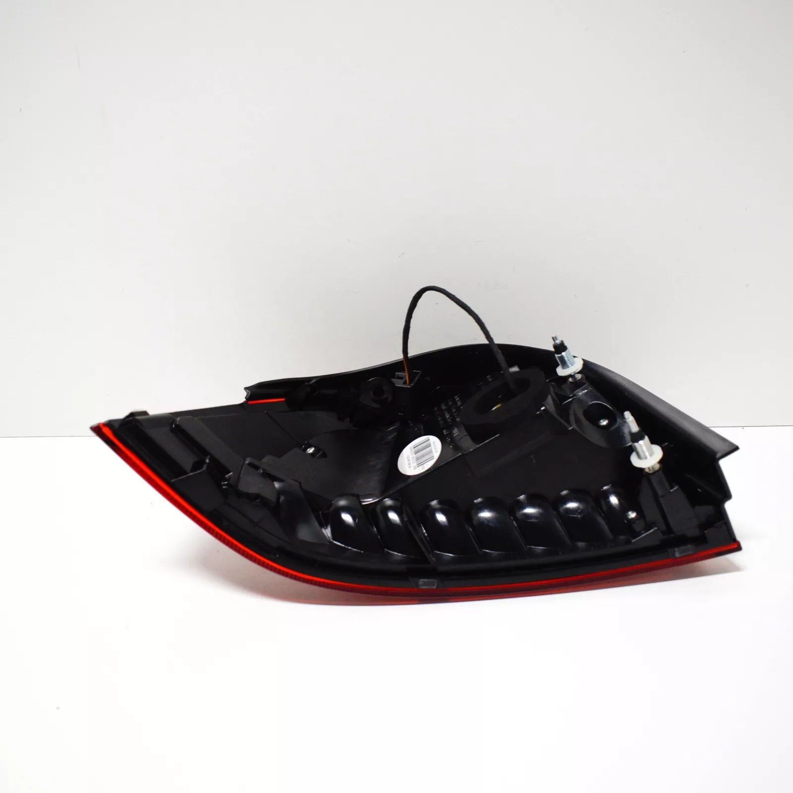 NEW VOLKSWAGEN EOS REAR RIGHT OUTER LED TAIL LIGHT LAMP 1Q0945096AA ORIGINAL