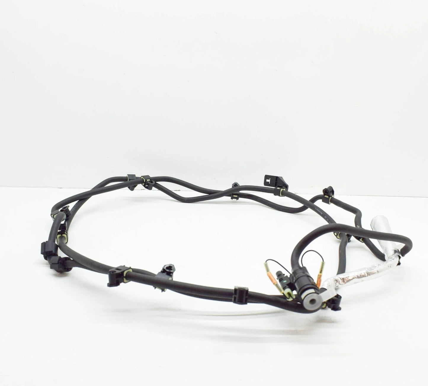 NEW MERCEDES-BENZ ML W166 ADDITIVE LINE WITH HEATING ELEMENT A1664700424