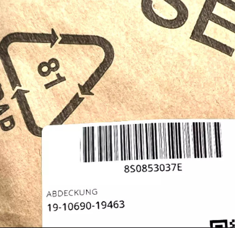 NEW AUDI TT FV RADIATOR GRILLE CENTER COVER 8S0853037E ORIGINAL