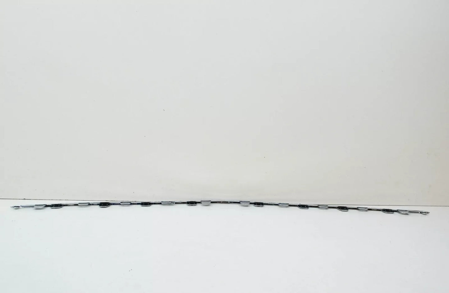 NEW MB C COUPE C205 FRONT BUMPER CENTER LOWER MOLDING STRIP A2058852901