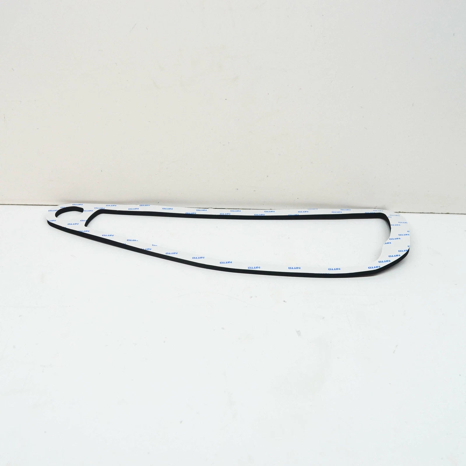 NEW AUDI Q3 RSQ3 8U REAR RIGHT TAILLIGHT SEAL 8U0945192A ORIGINAL